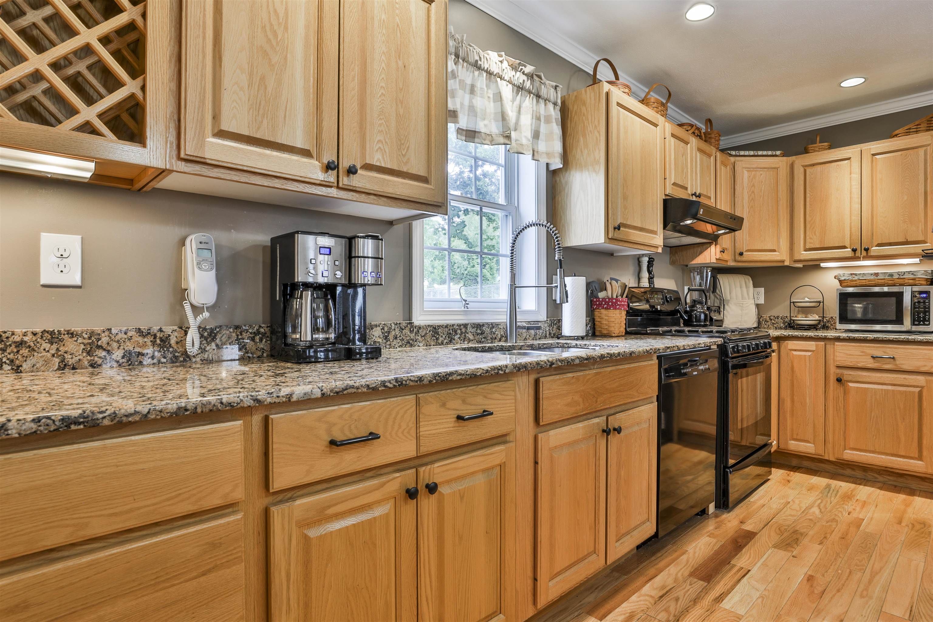 15 Taschereau Boulevard Property Photo 3