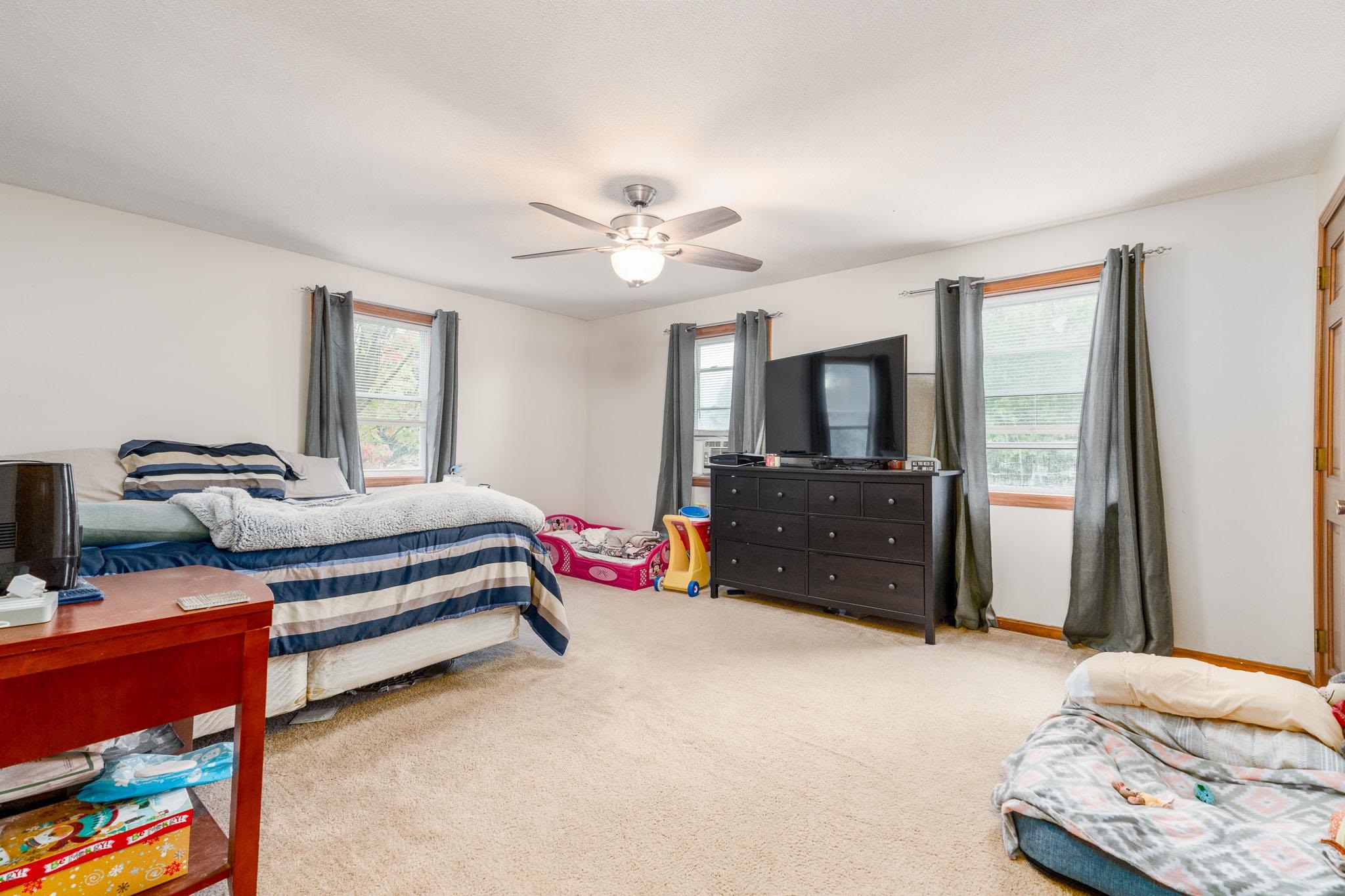 6r Tiger Tail Circle Property Photo 15