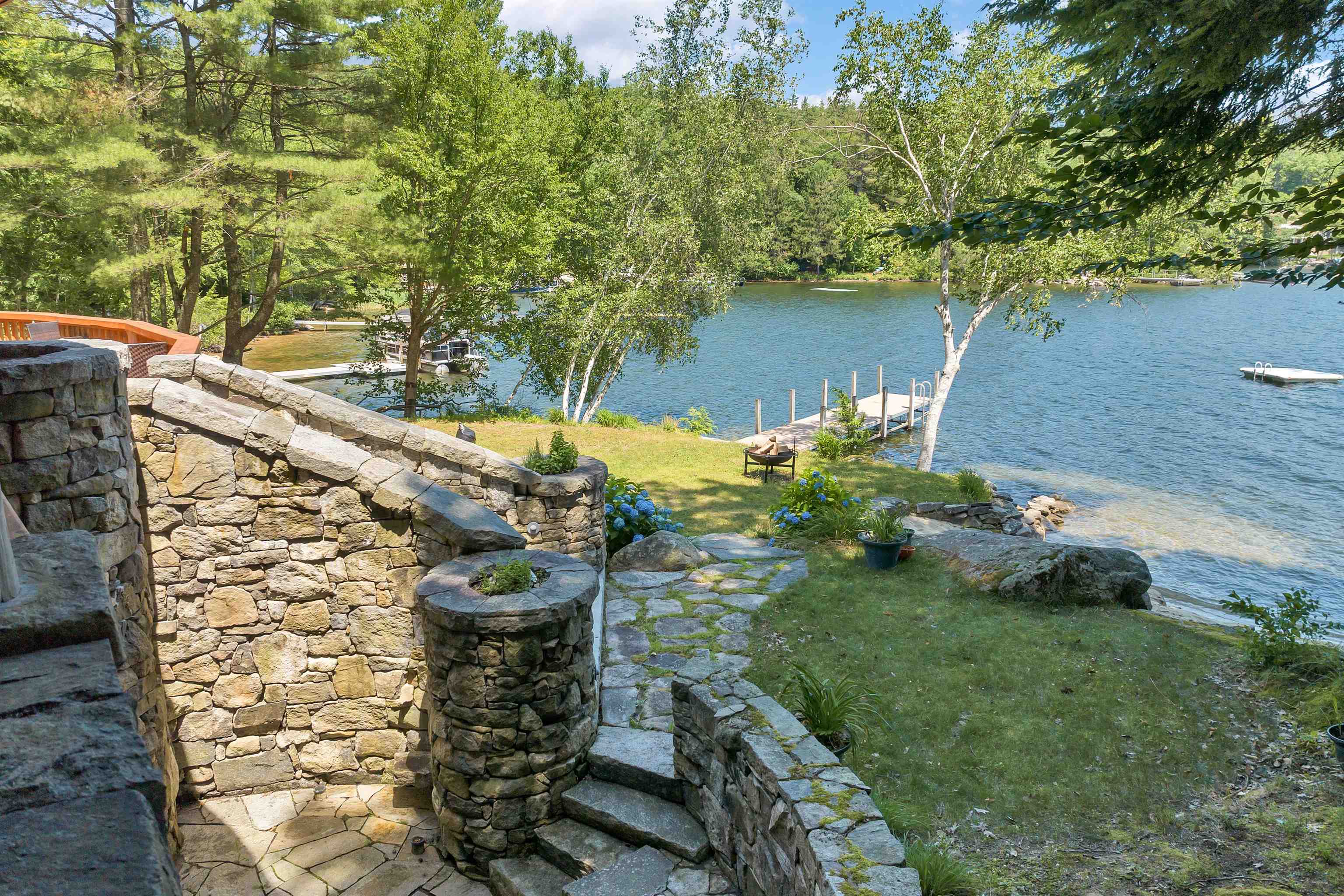 191 North Shore Road Property Photo 5