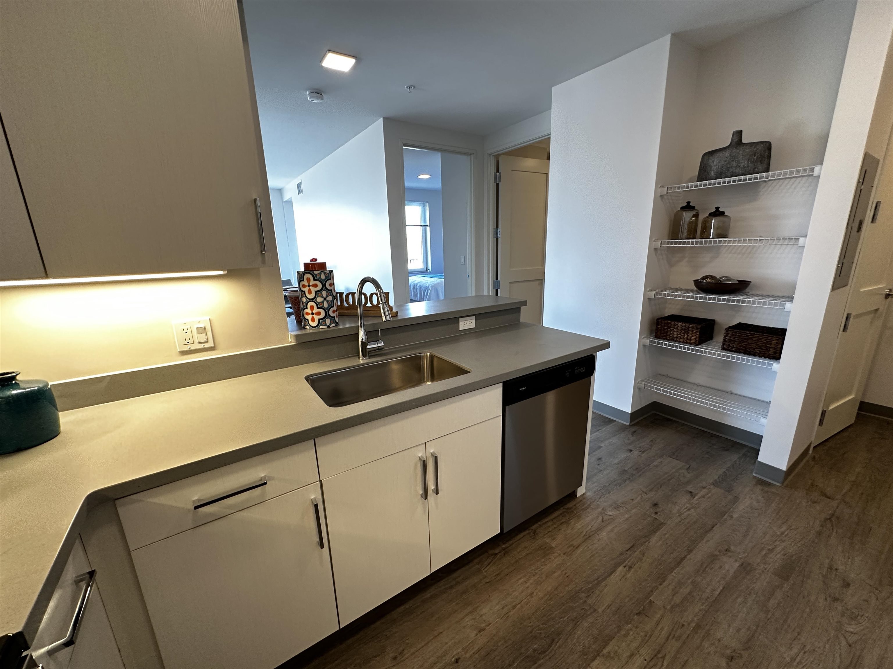 409 Elm Street Property Photo 16