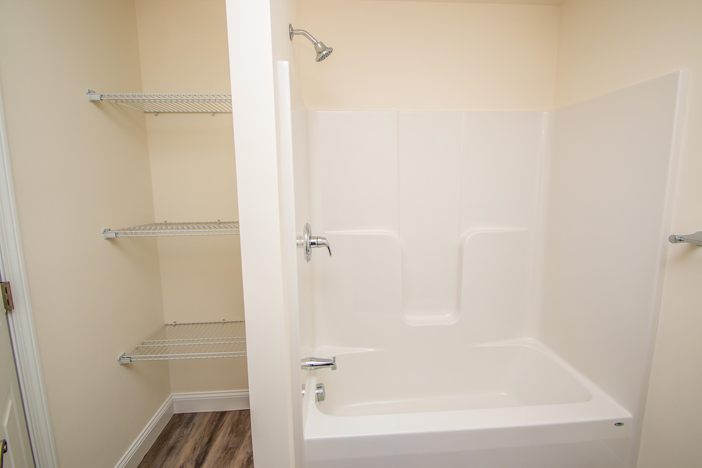 30 Alpine Place Drive Property Photo 15