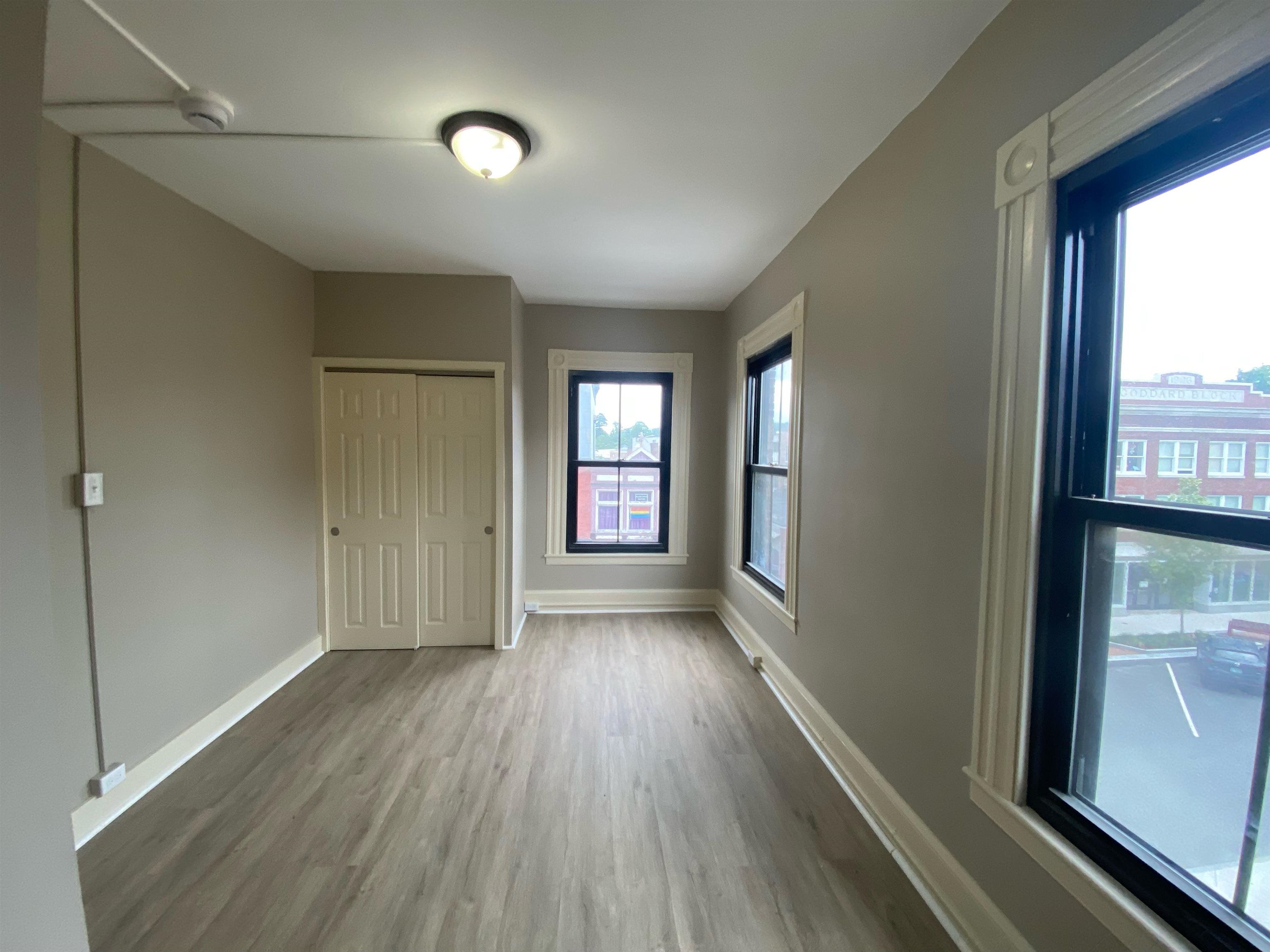 39 Pleasant Street Property Photo 5
