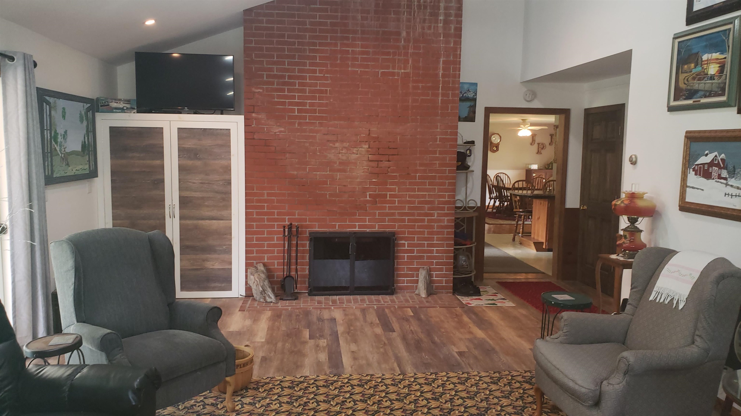 222 Creek Road Property Photo 4