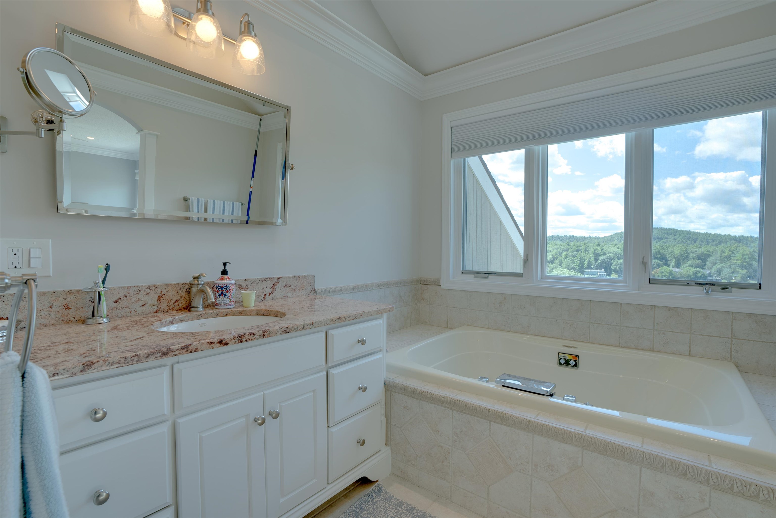 5 Mountain West Drive Property Photo 25