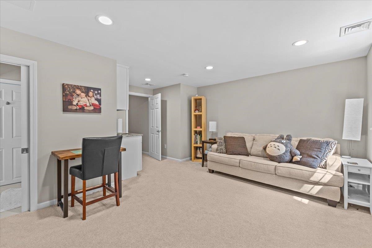 17 Sadler Lane Property Photo 29