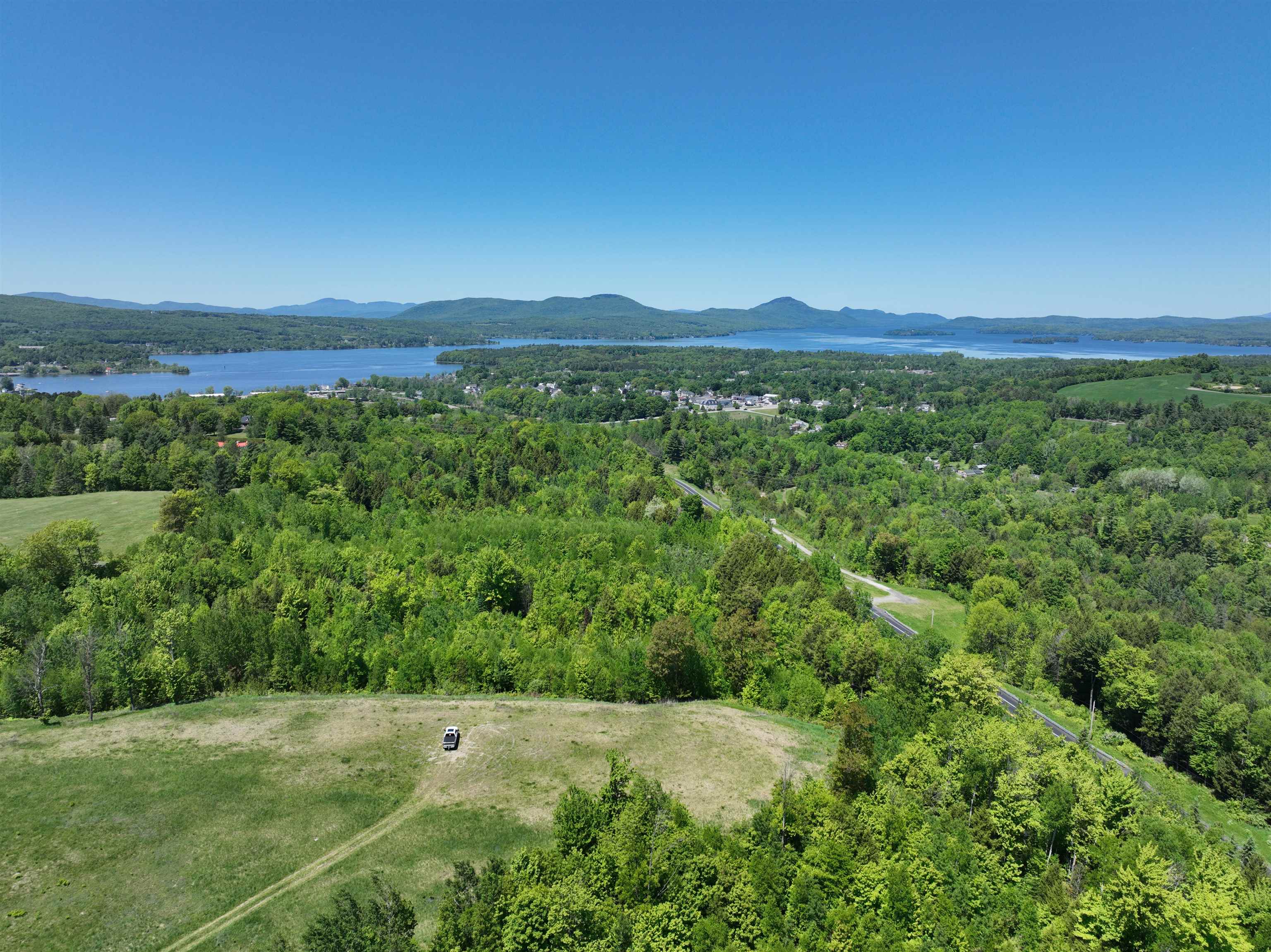 - Pine Hill Road Property Photo 2
