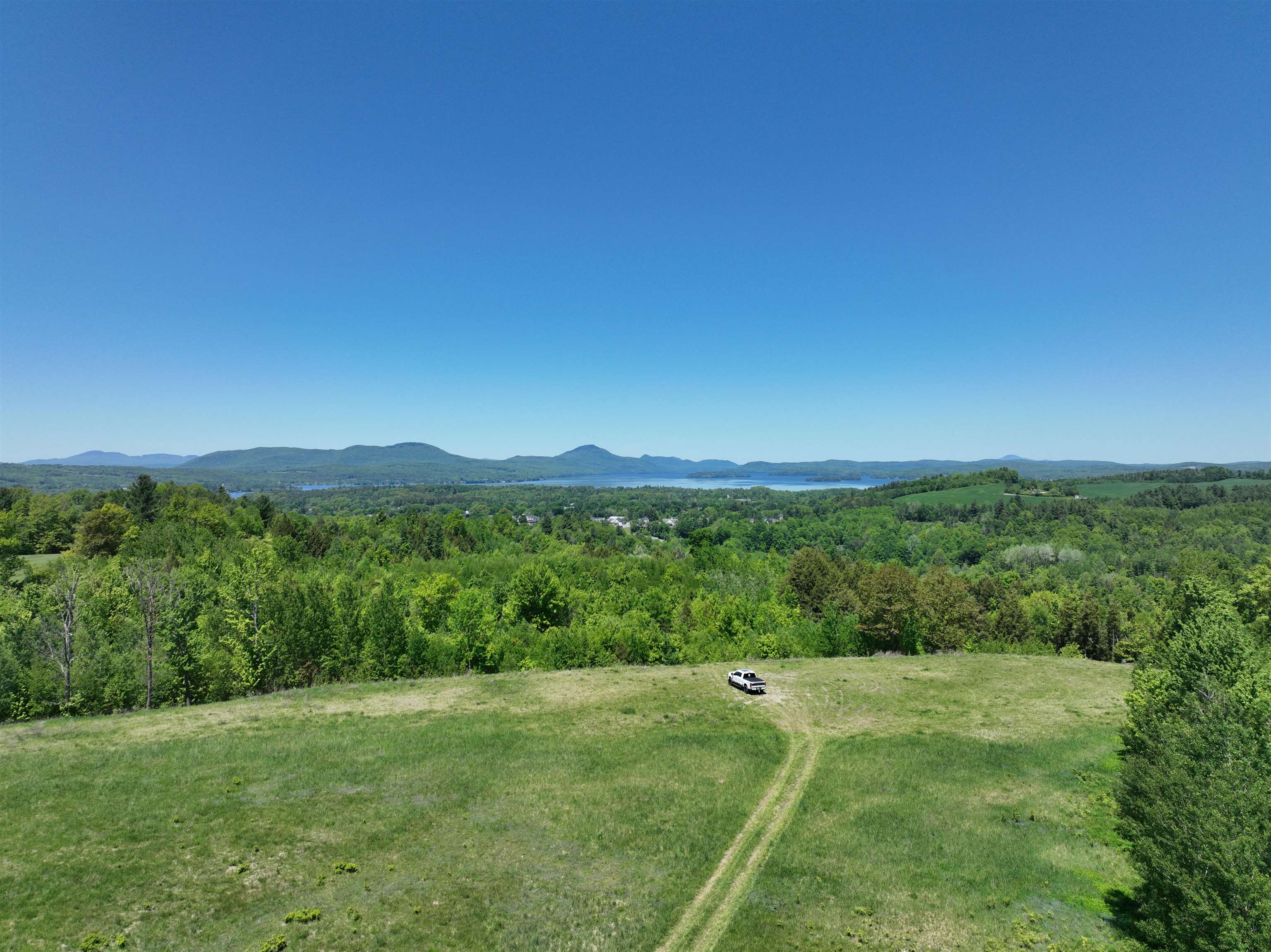 - Pine Hill Road Property Photo 25