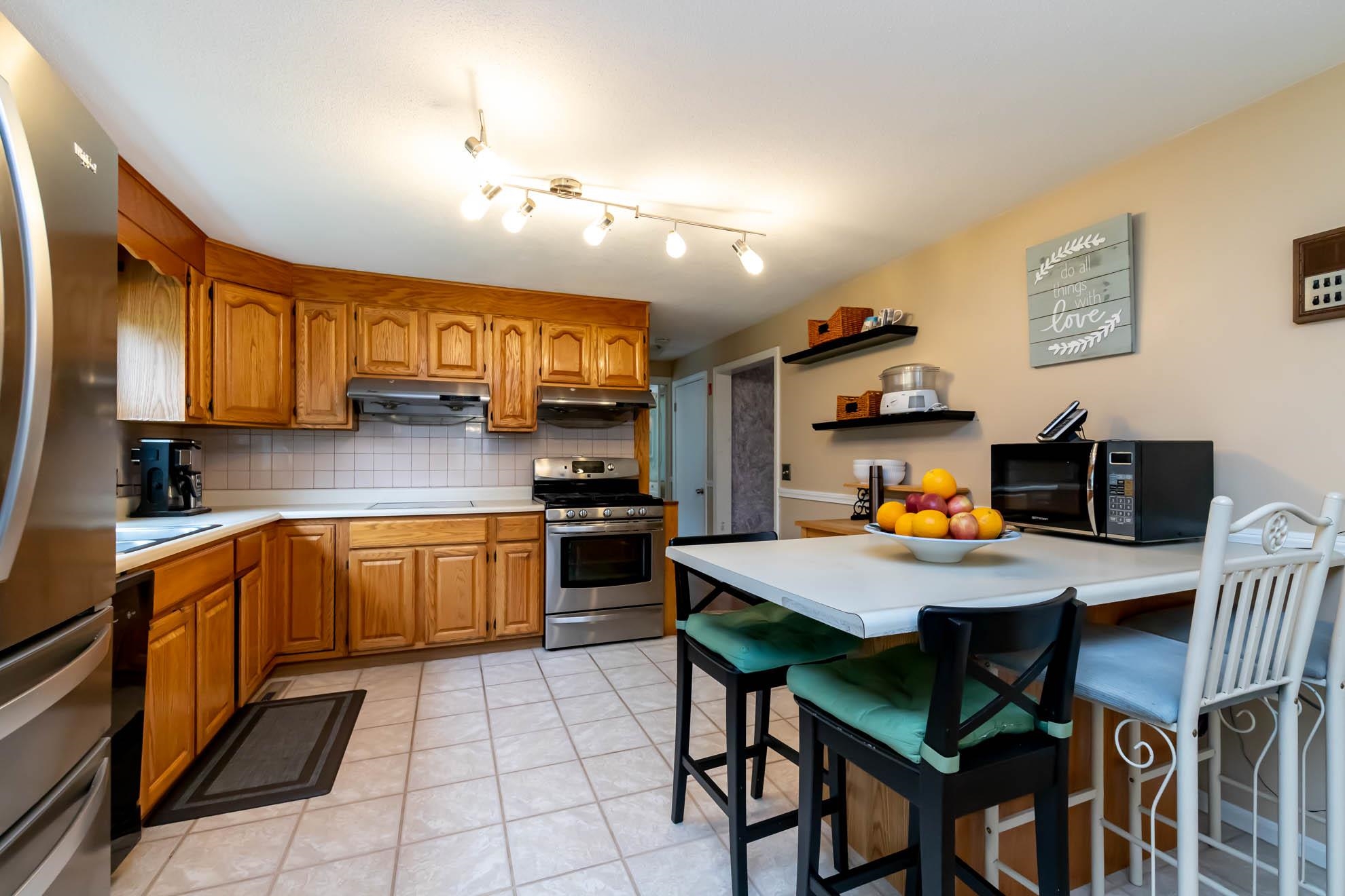 123 Baboosic Lake Road Property Photo 12