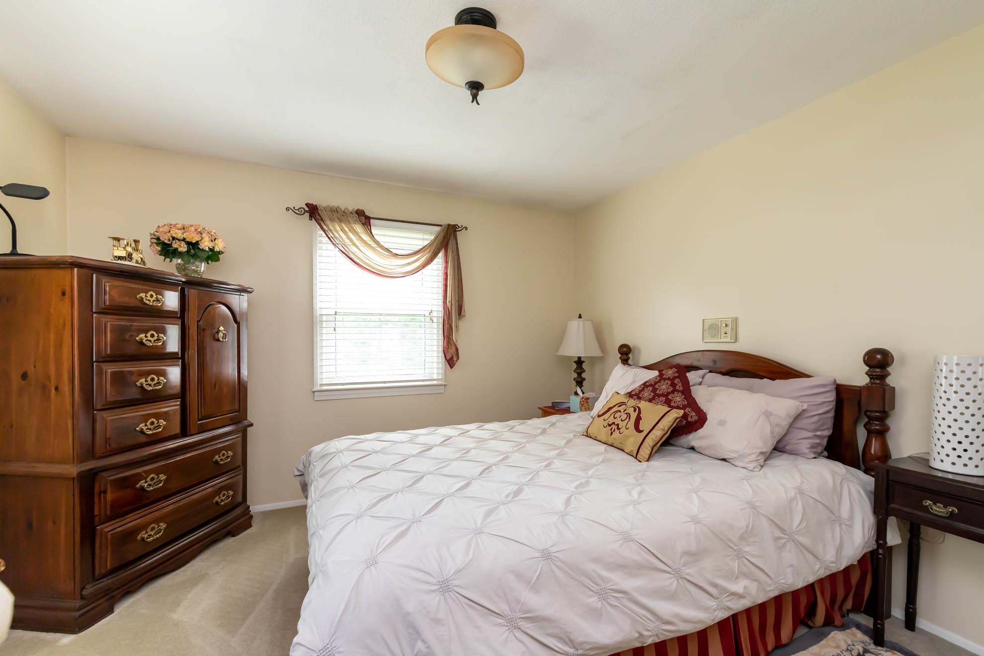 123 Baboosic Lake Road Property Photo 28