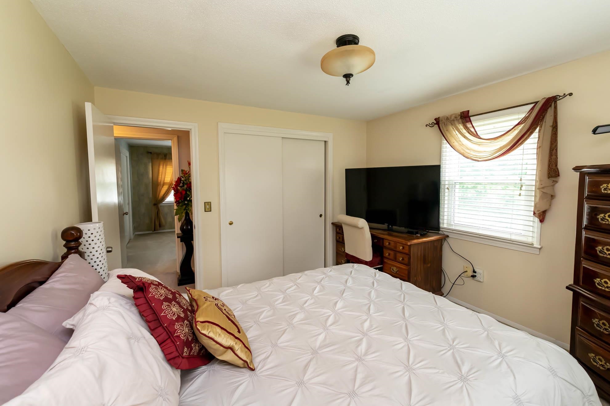 123 Baboosic Lake Road Property Photo 29