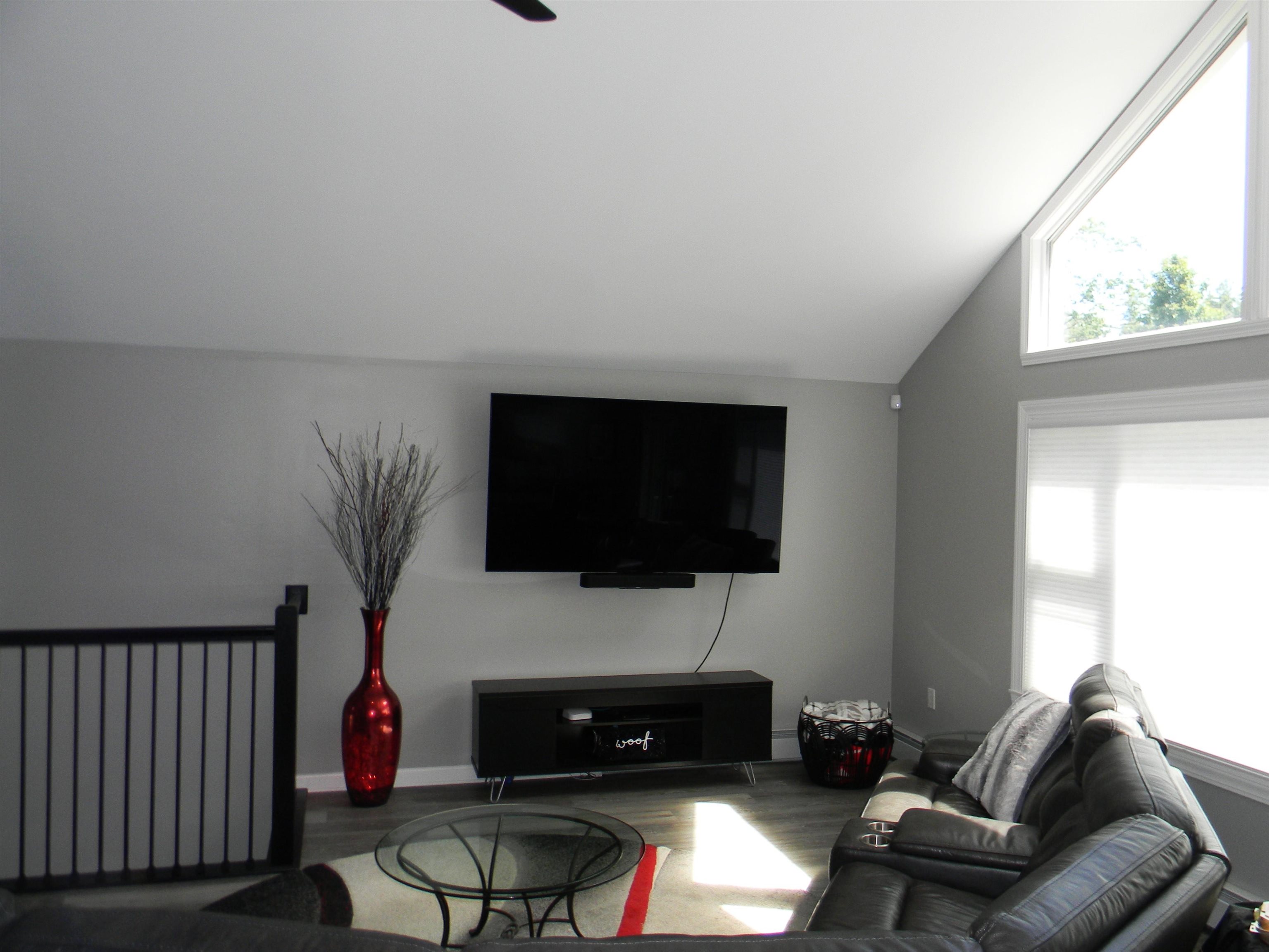 27 Leigh Court Property Photo 3