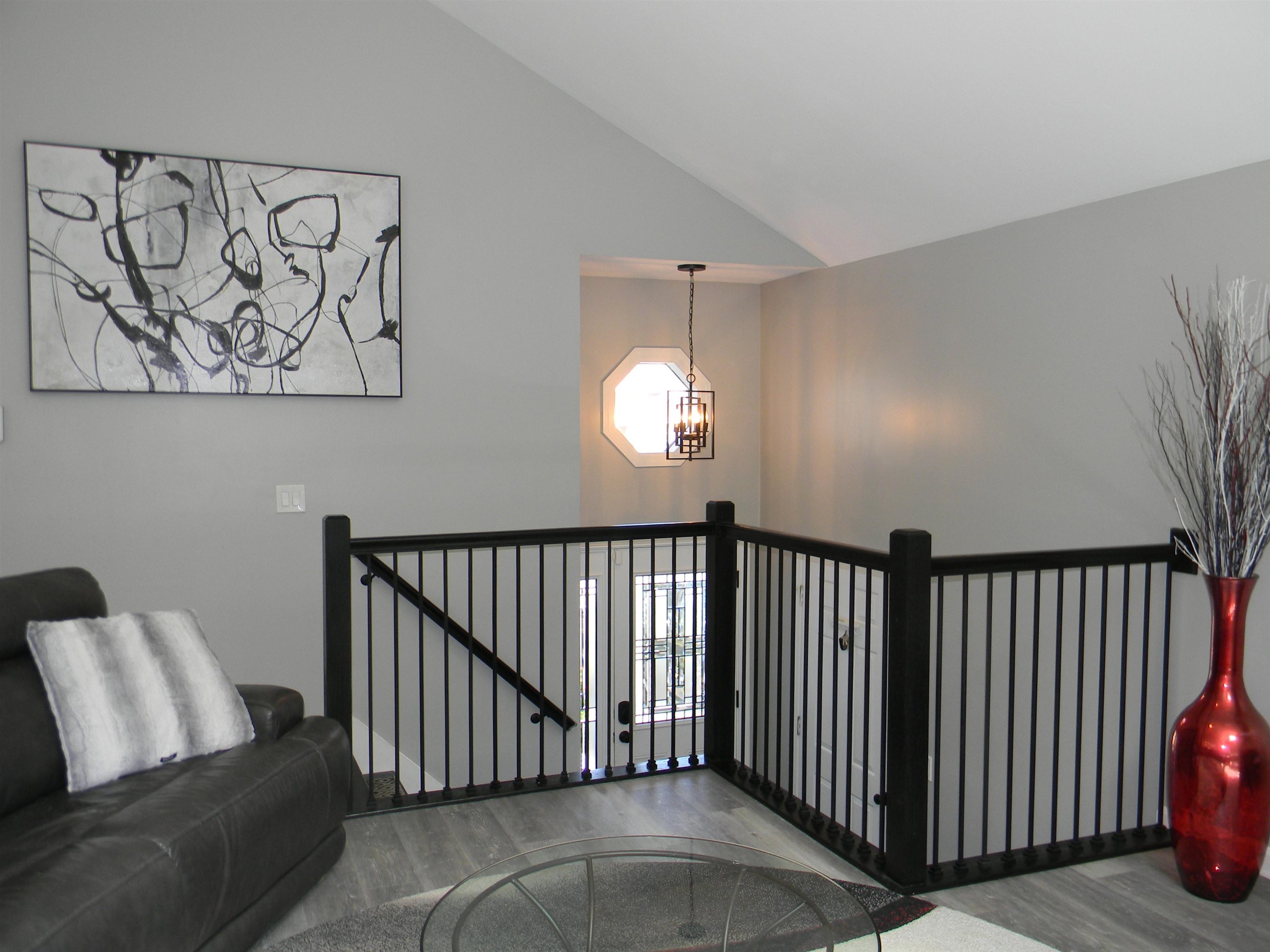 27 Leigh Court Property Photo 5