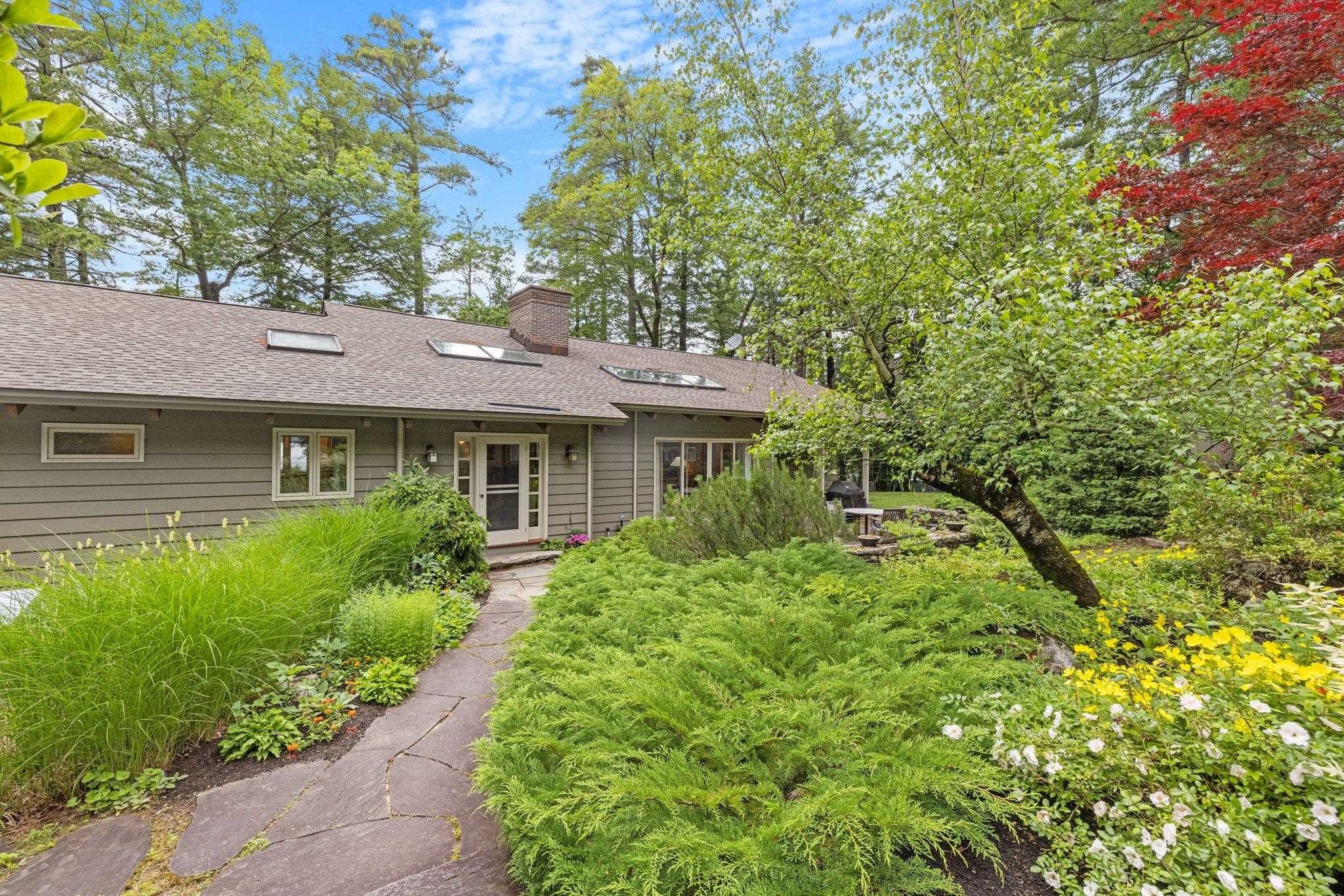 186 Old Harvard Road Property Photo 3