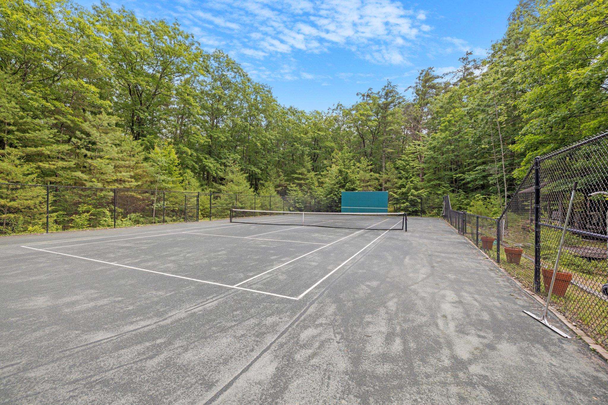 186 Old Harvard Road Property Photo 32