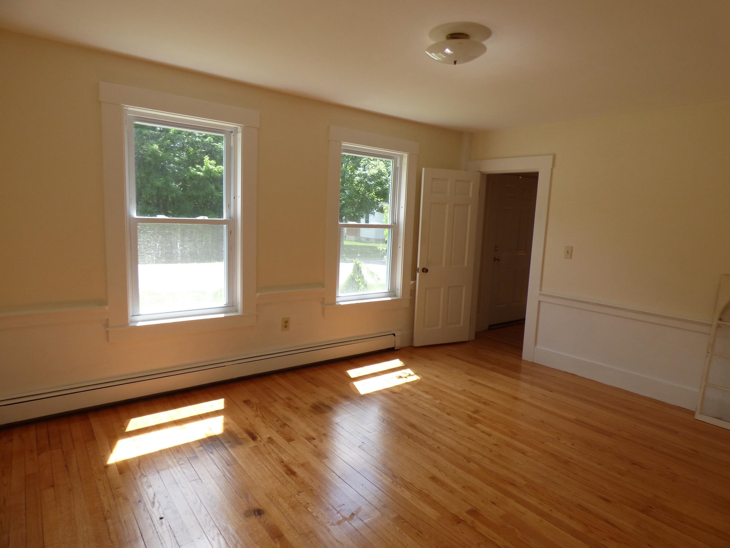 88 W Main Street Property Photo 8