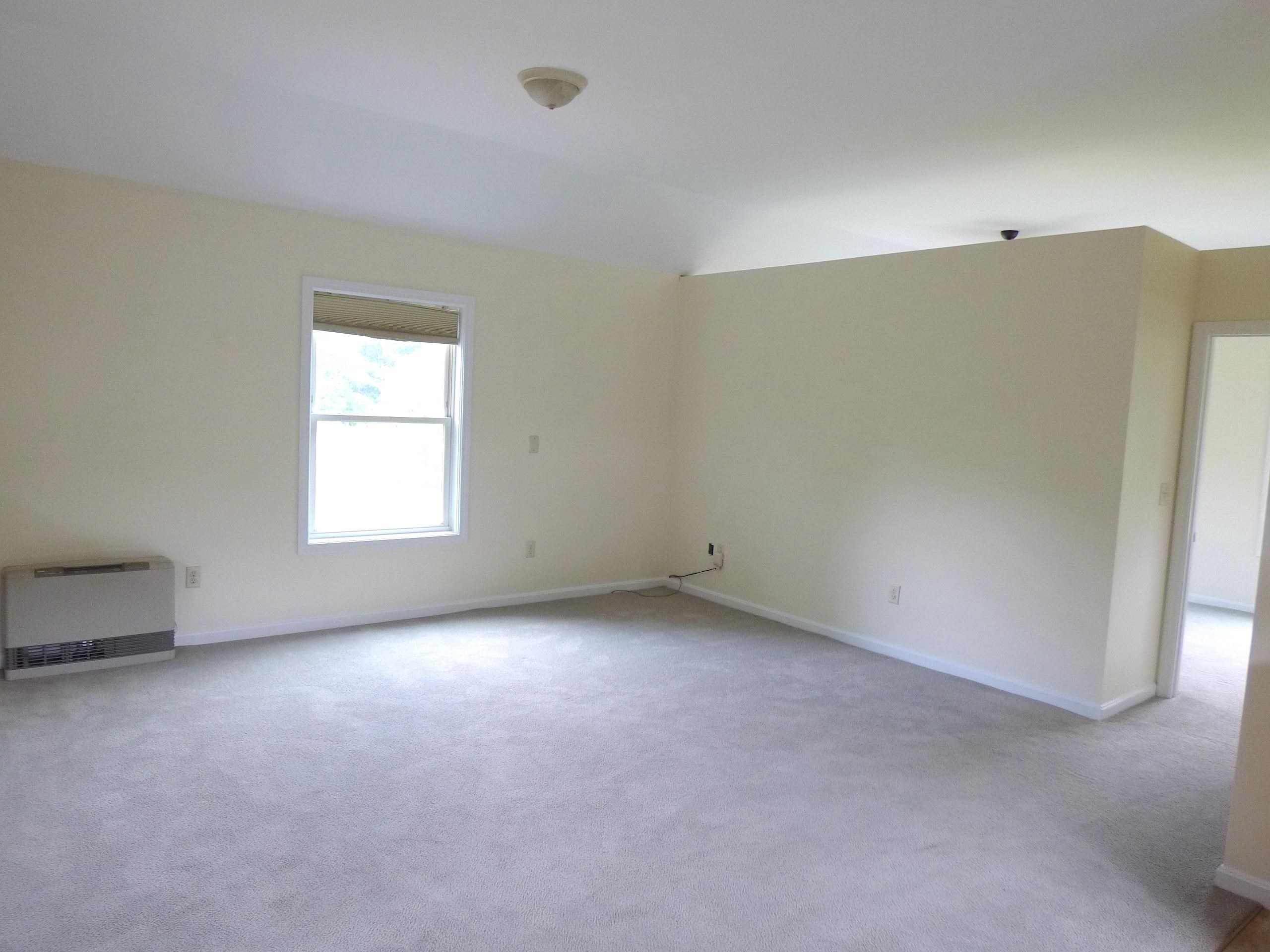 88 W Main Street Property Photo 31