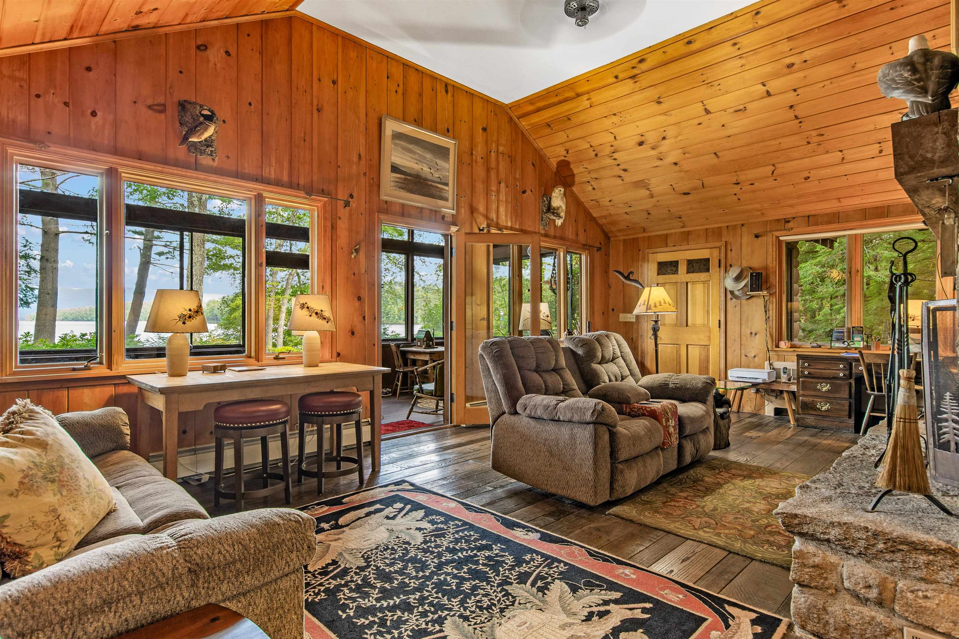 100 Singing Eagle Road Property Photo 8