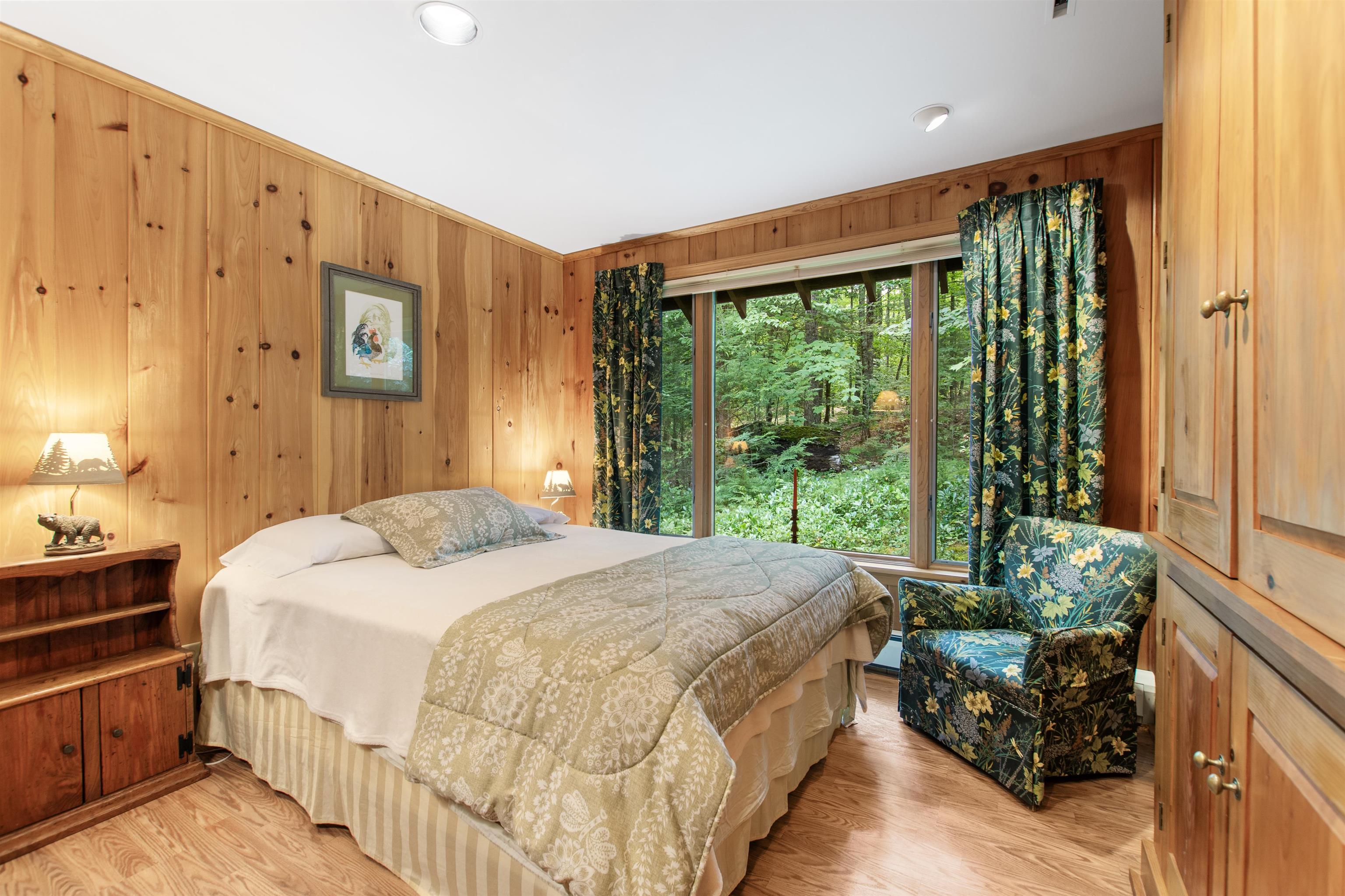 100 Singing Eagle Road Property Photo 14