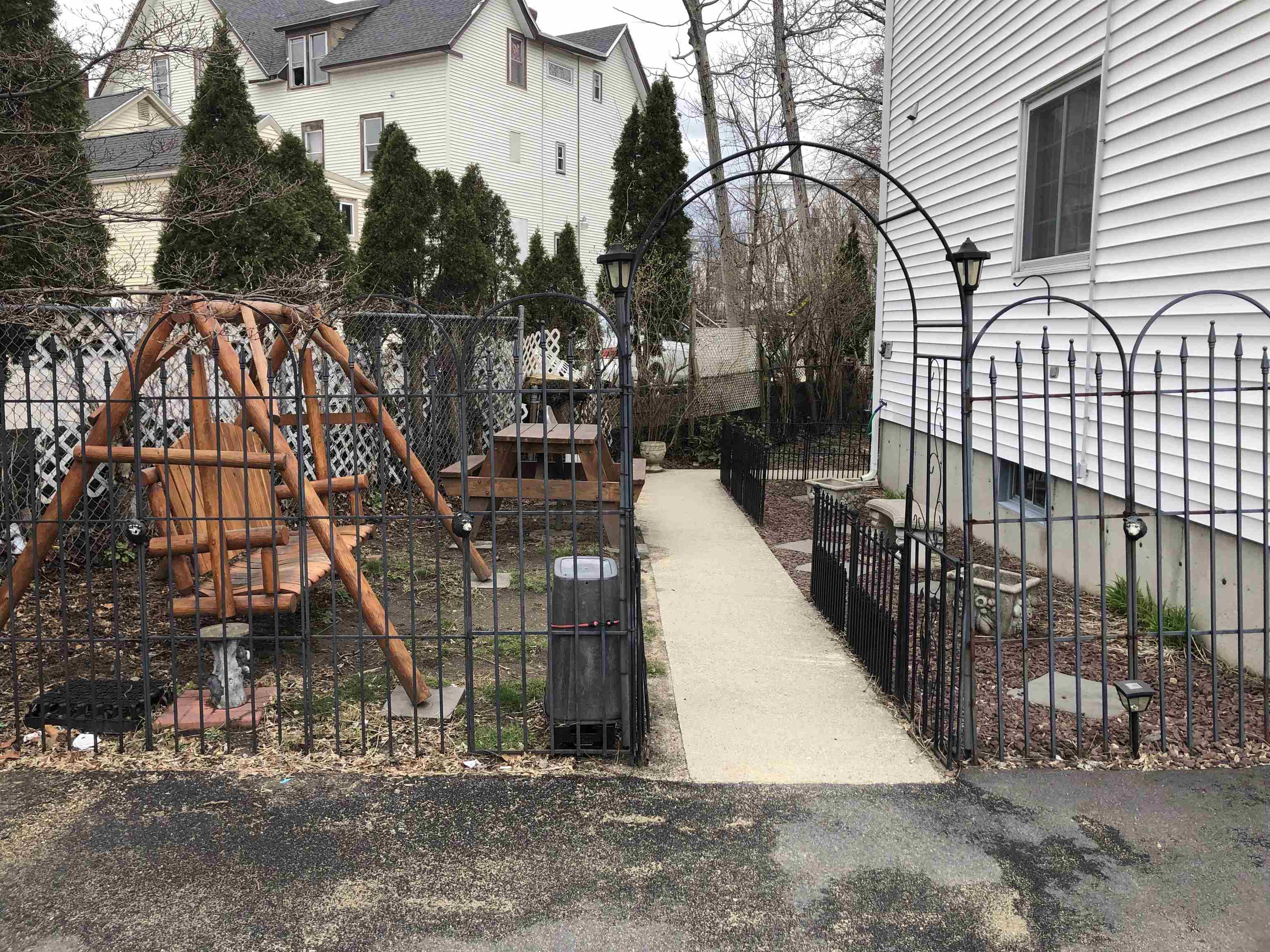 234 Lowell Street Property Photo 9