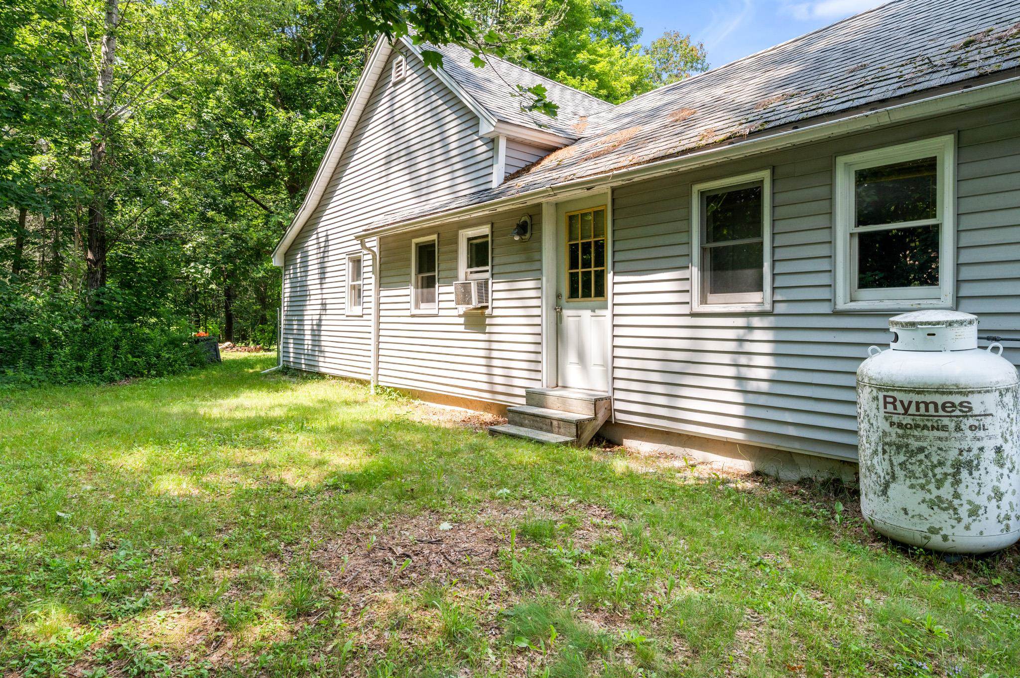 37 Main Street Property Photo 3