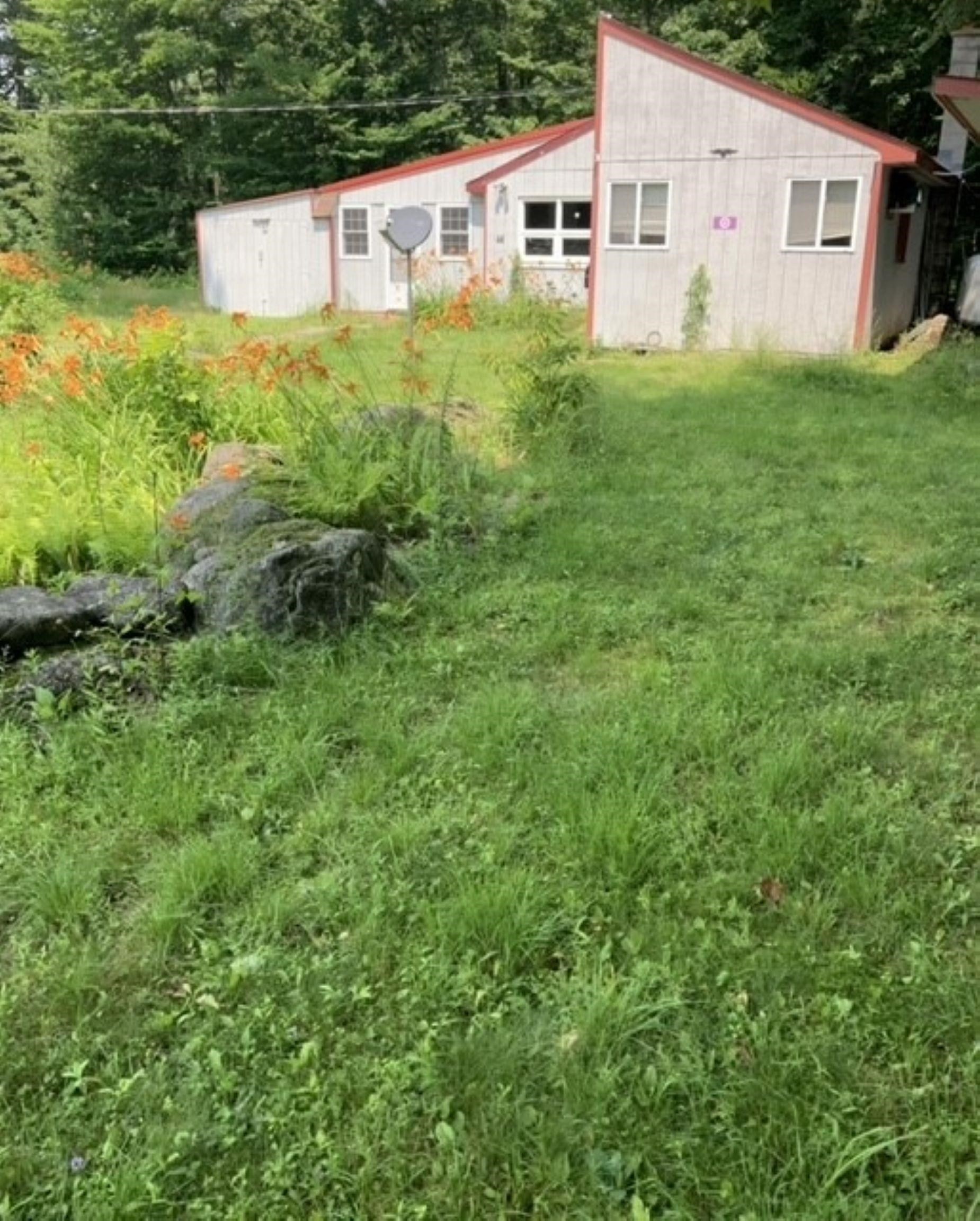 44 Carr Avenue Property Photo