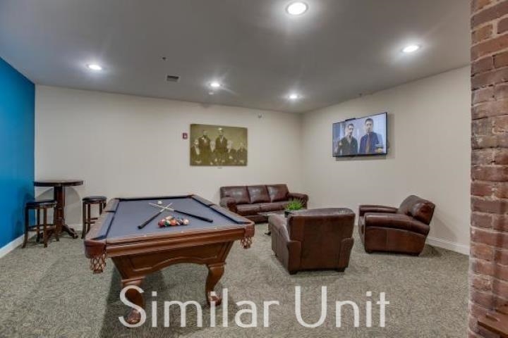 222 West Street Property Photo 17