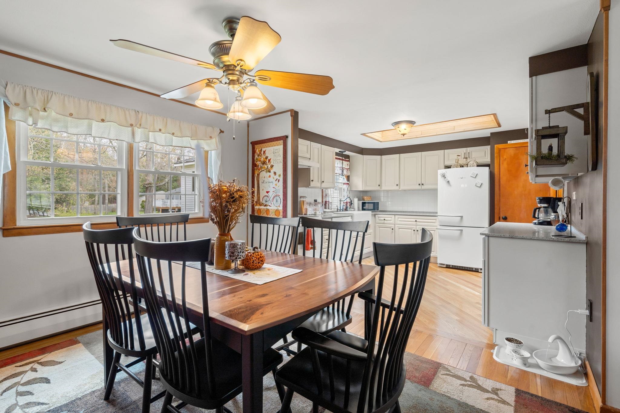 30 Currier Road Property Photo 11