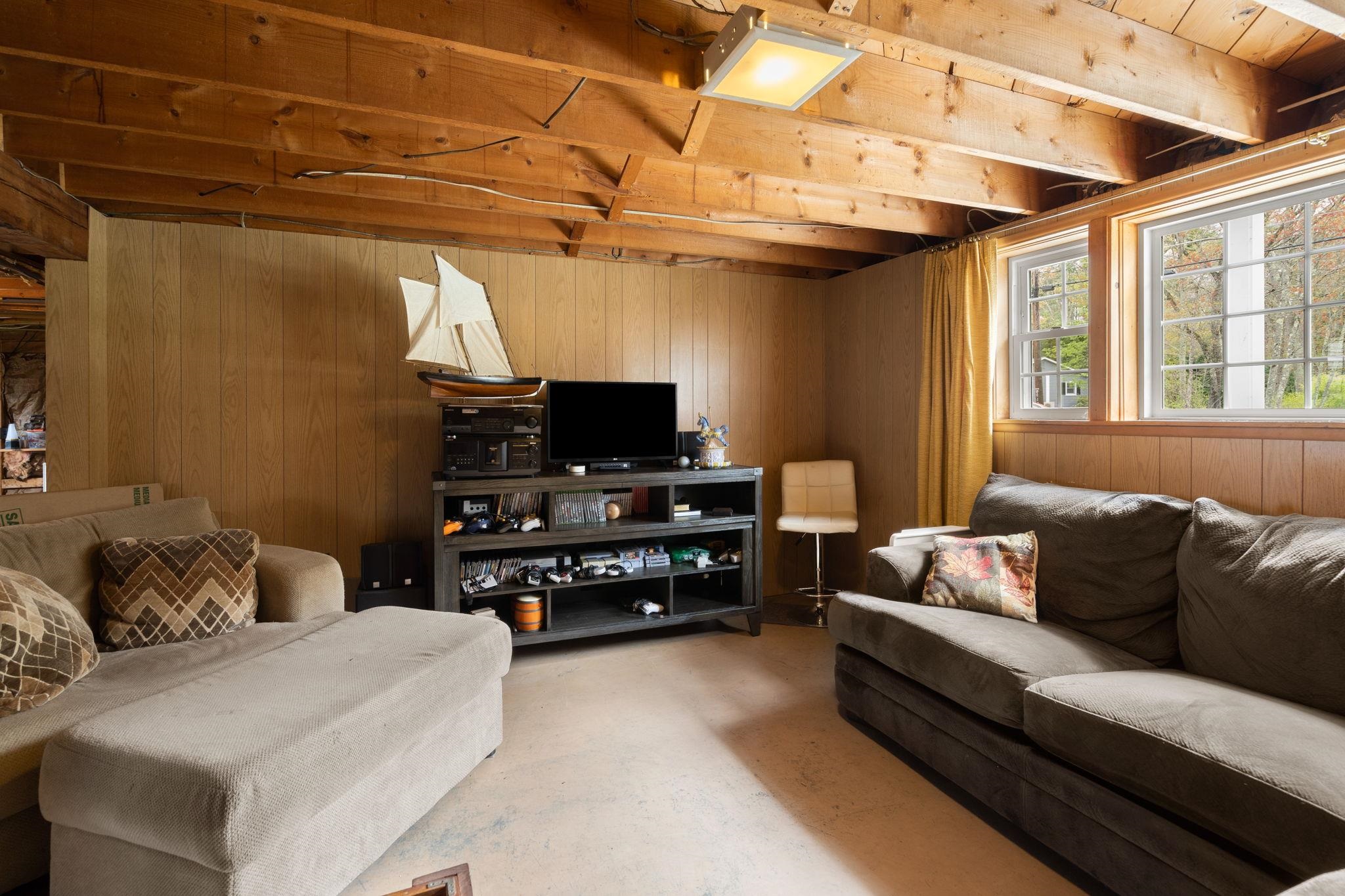 30 Currier Road Property Photo 18