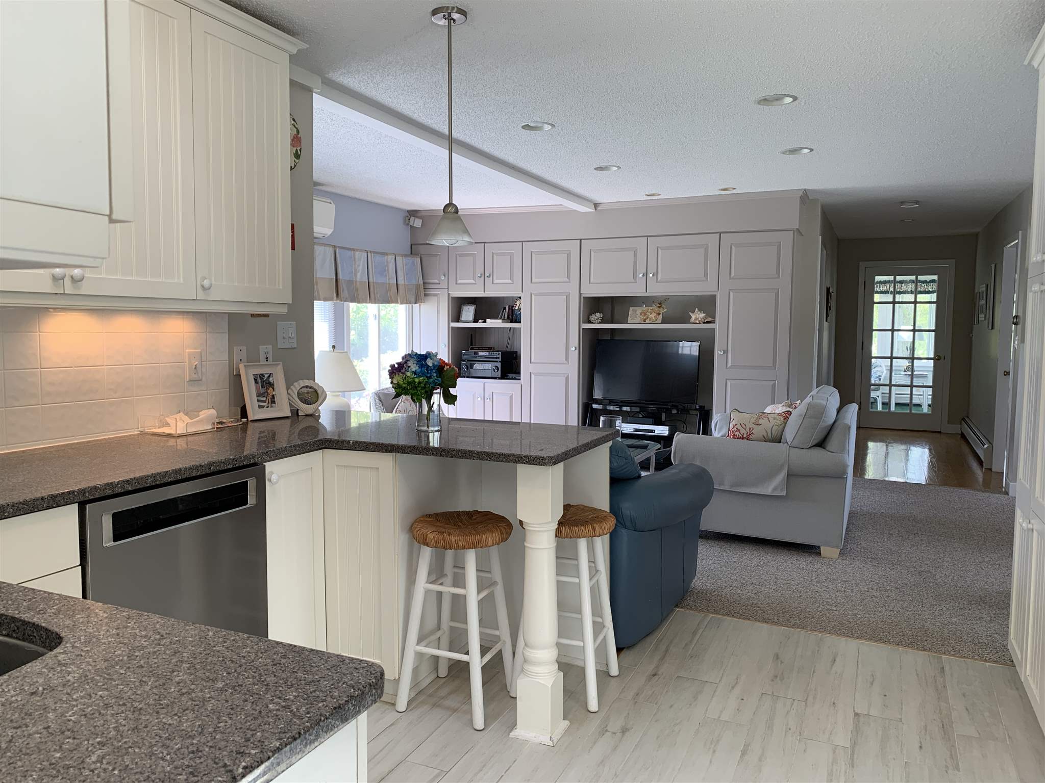 16 Kenphil Avenue Property Photo 8