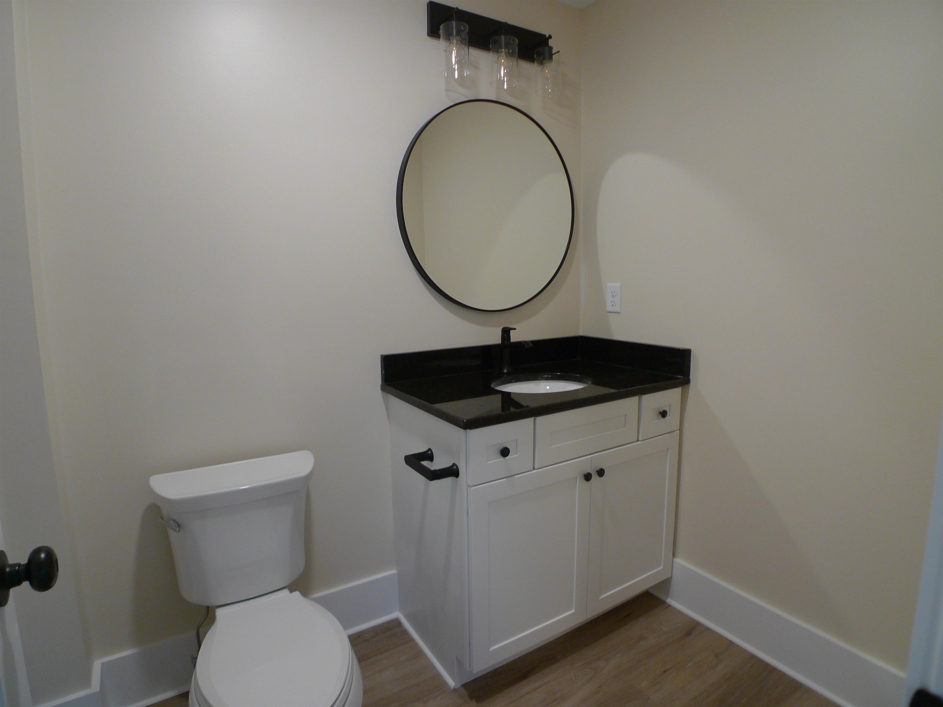 553 Islington Street Property Photo 13