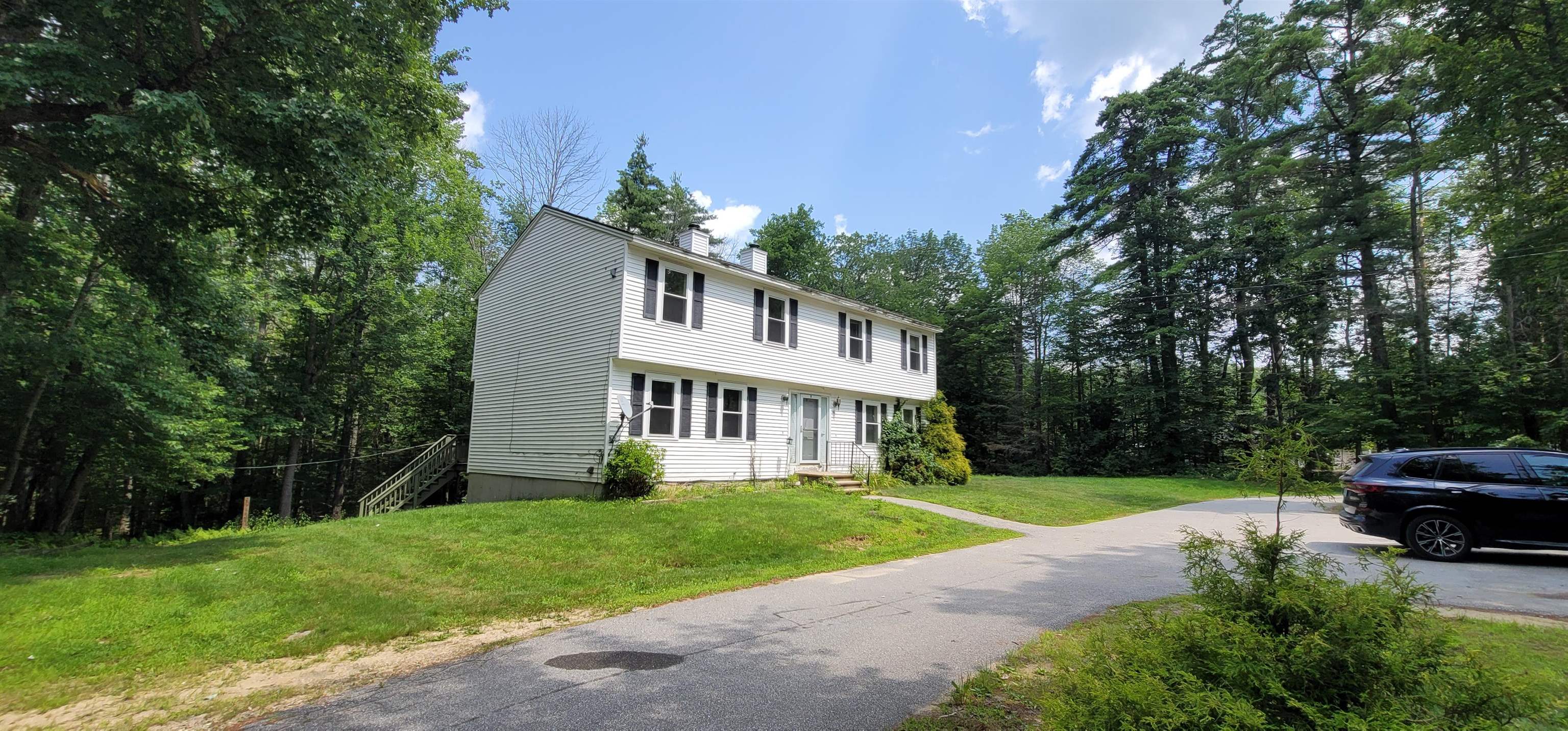 406 Peacham Road Property Photo 3