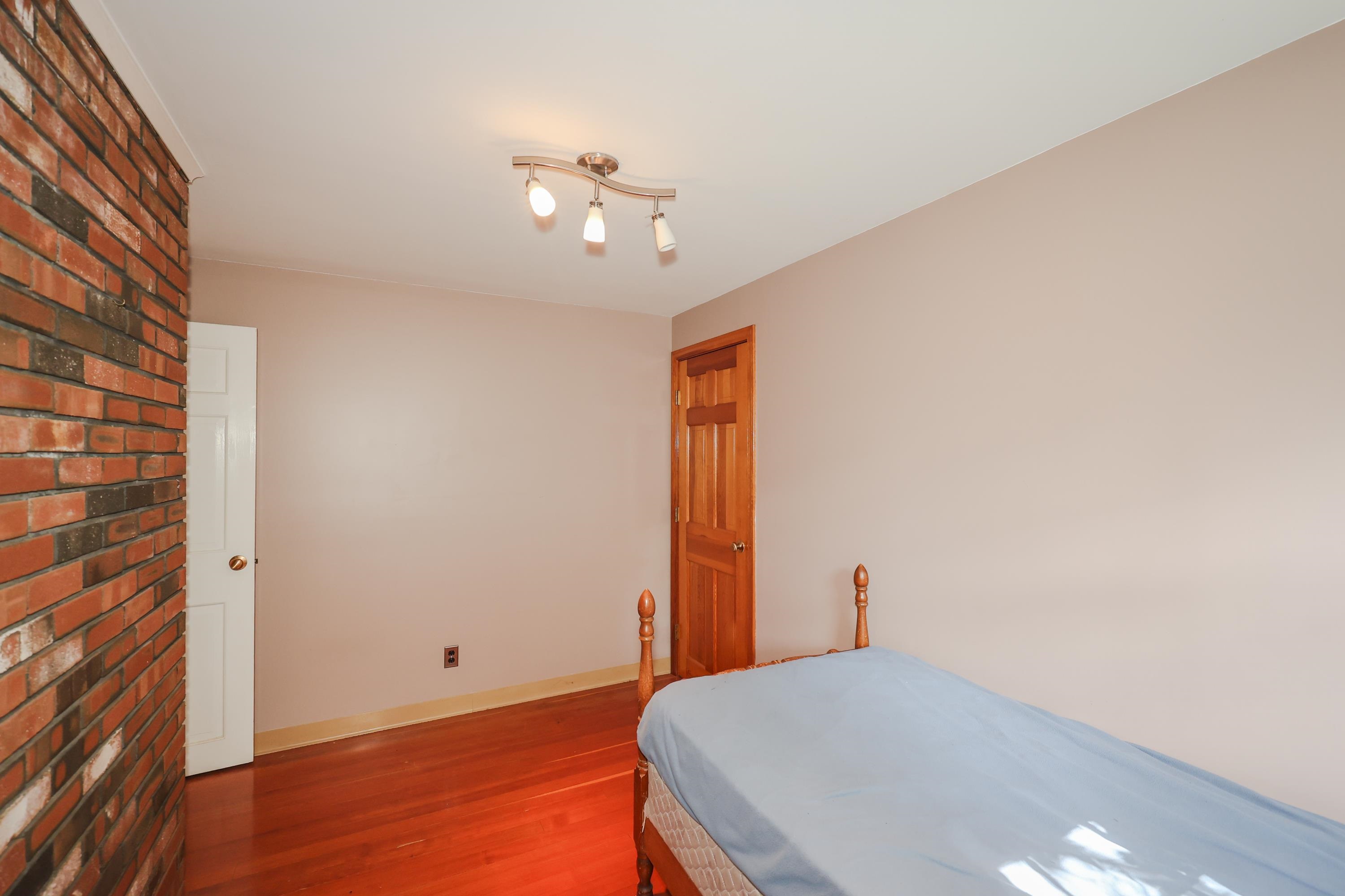 133 Gold Street Property Photo 29