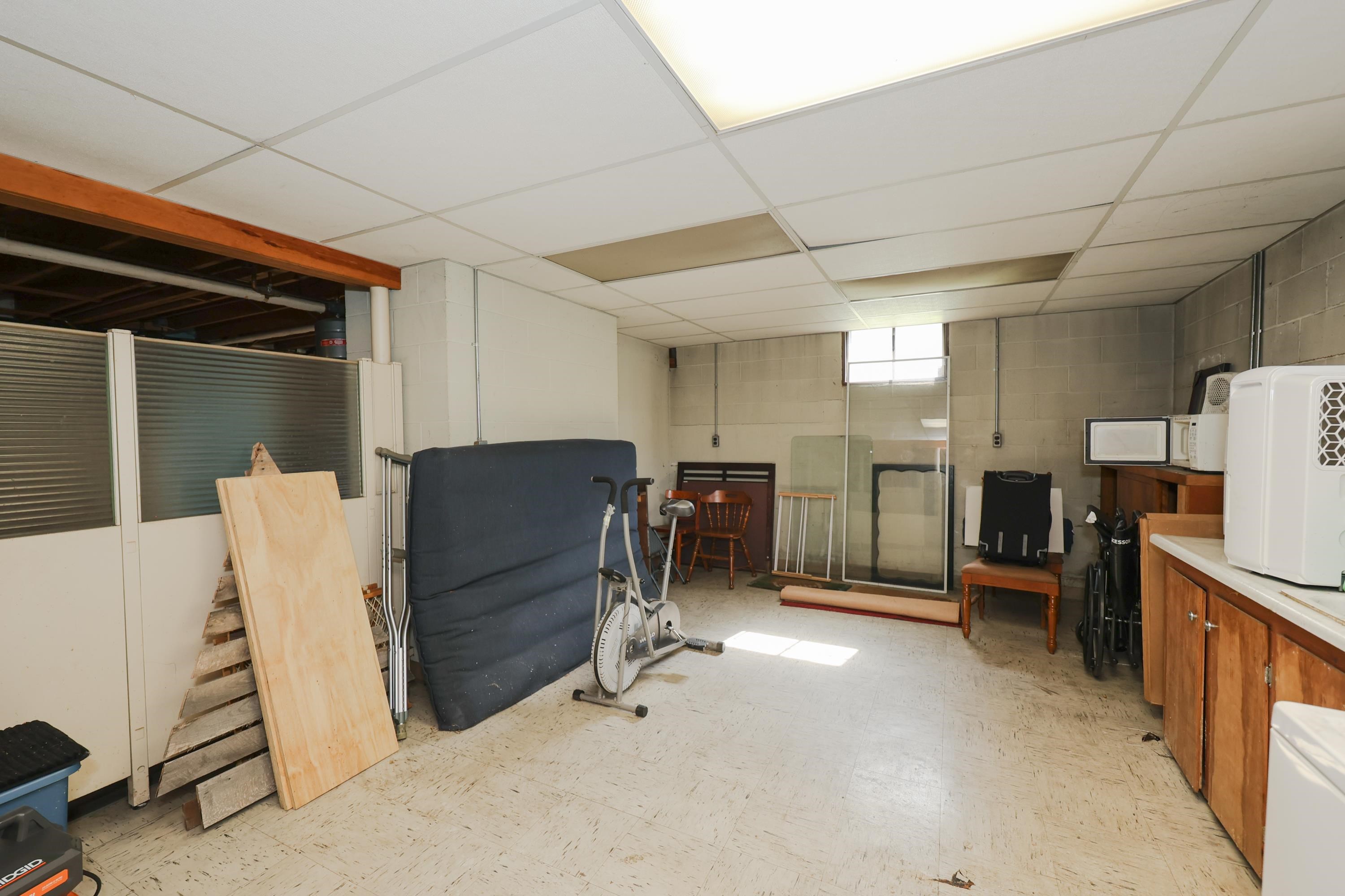 133 Gold Street Property Photo 37