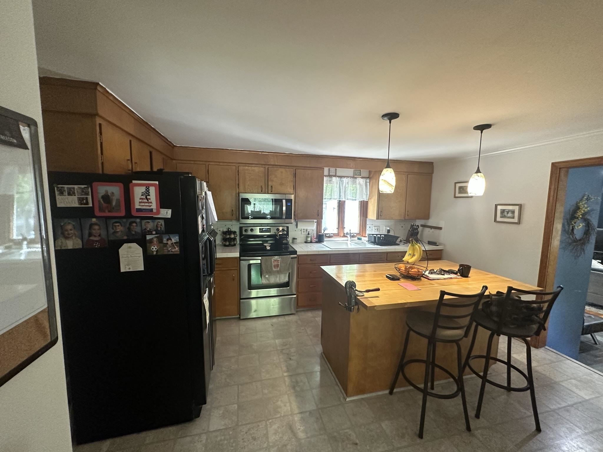 11 Chabot Street Property Photo 6
