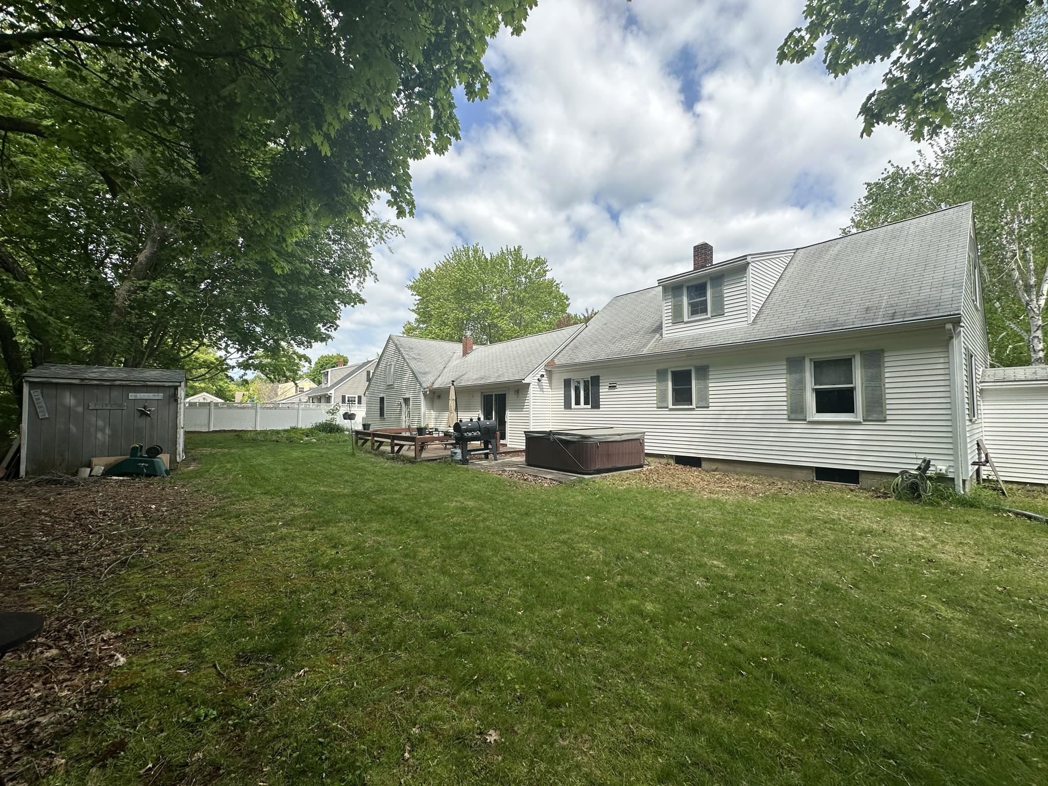 11 Chabot Street Property Photo 20