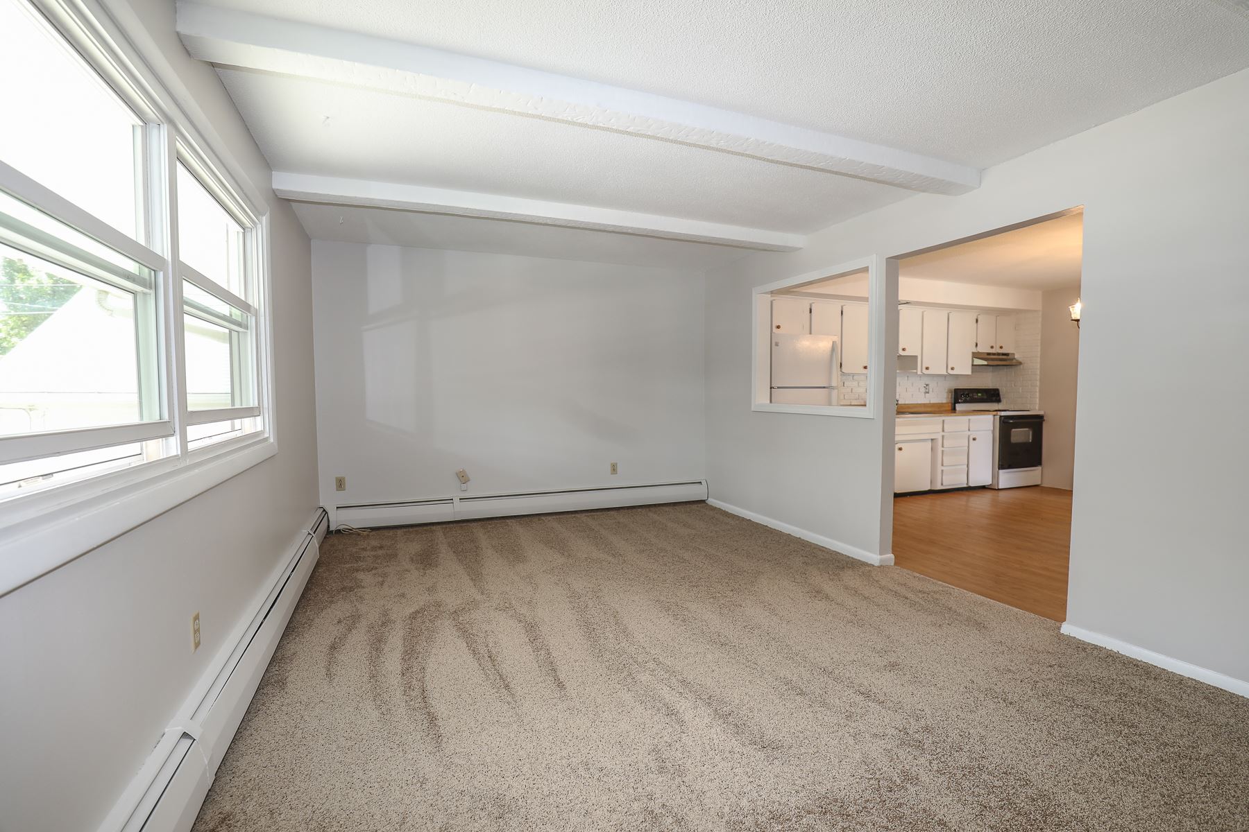 25 South Gray Street Property Photo 6