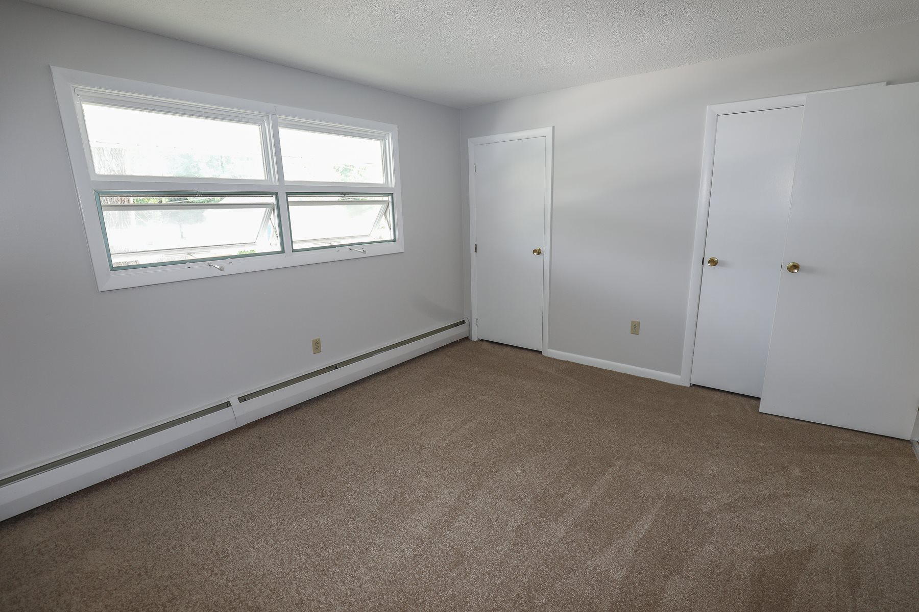 25 South Gray Street Property Photo 18