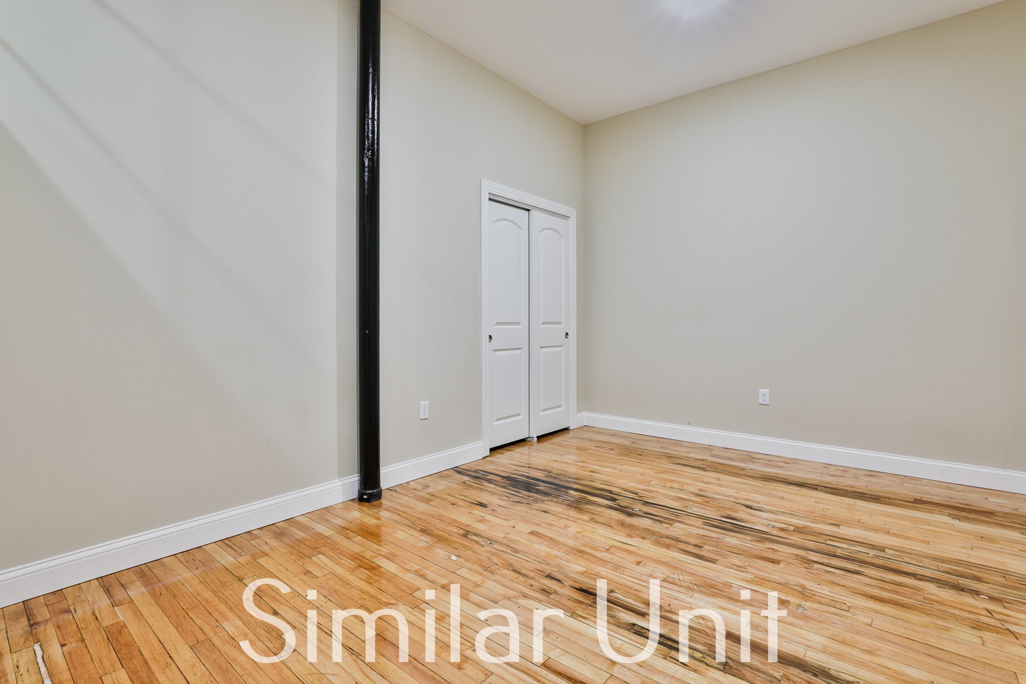 670 North Commercial Street Property Photo 27