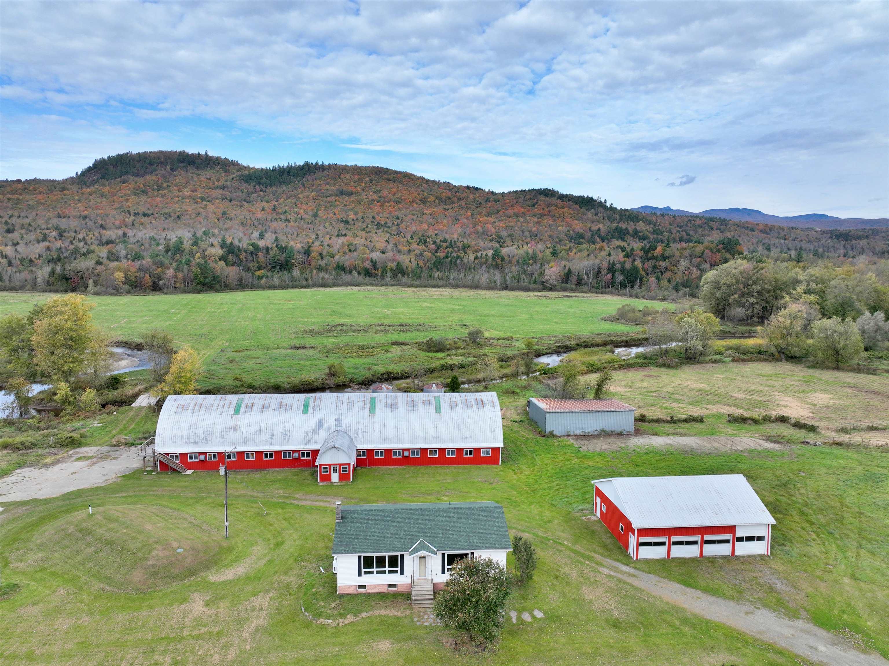 556 Vt Rte 100 Property Photo 1