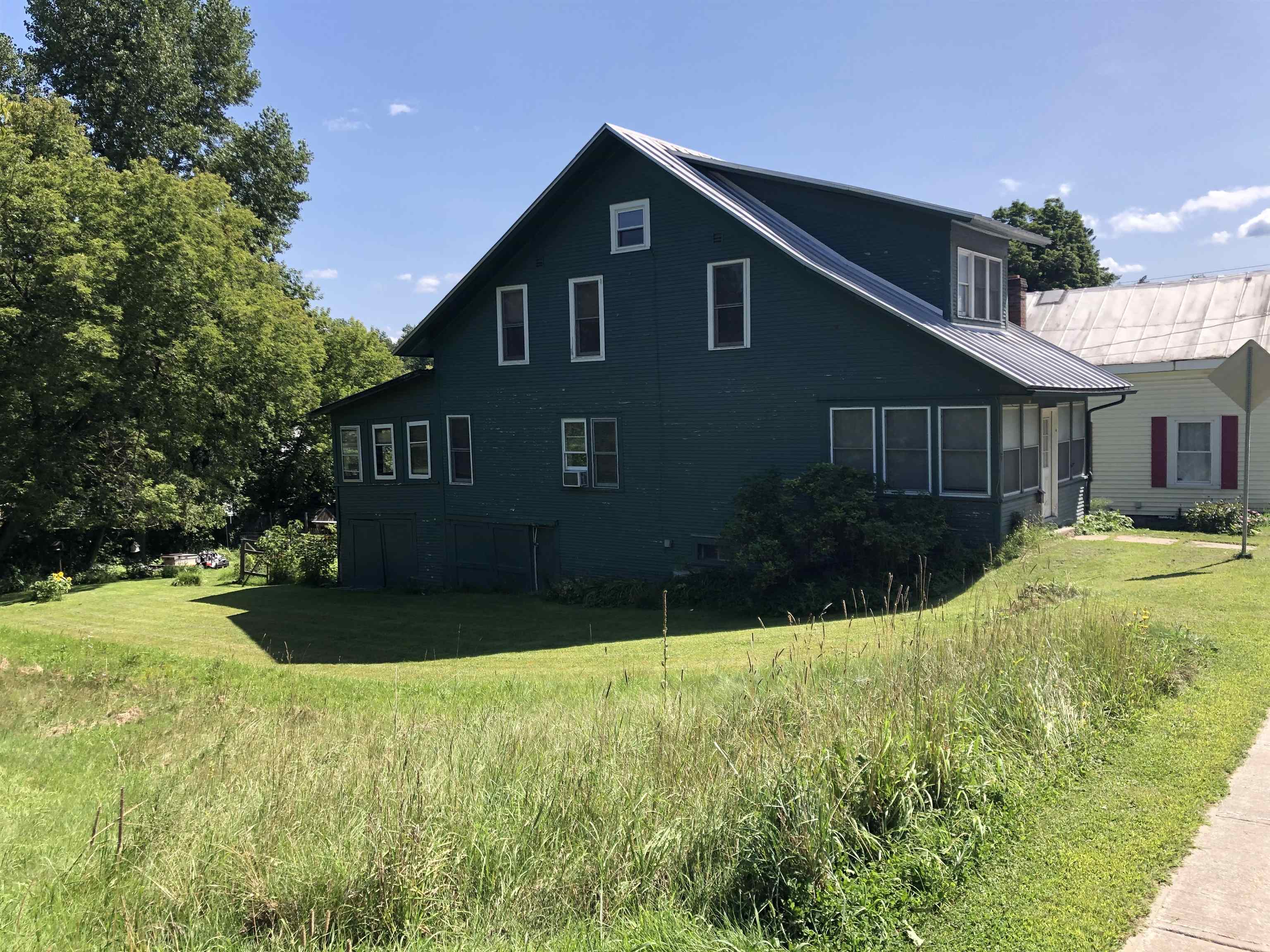 9 Troy Street Property Photo 1