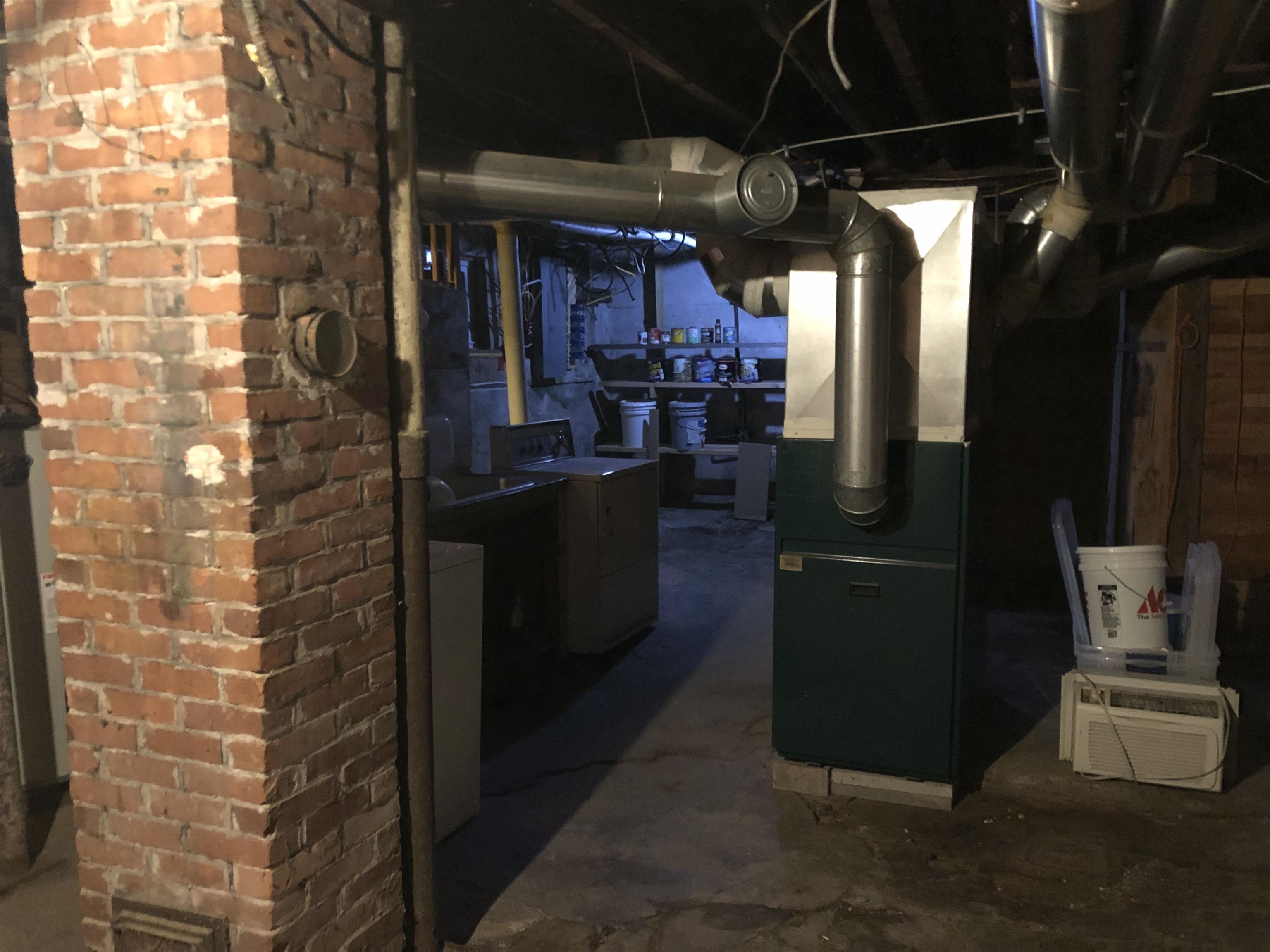 9 Troy Street Property Photo 29