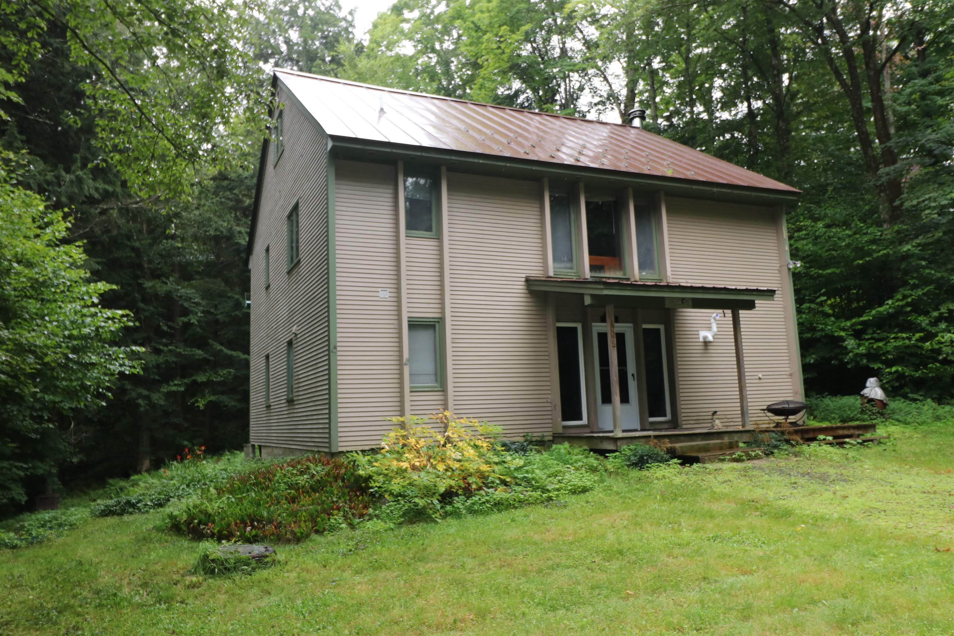 402 Spring Hill Road Property Photo