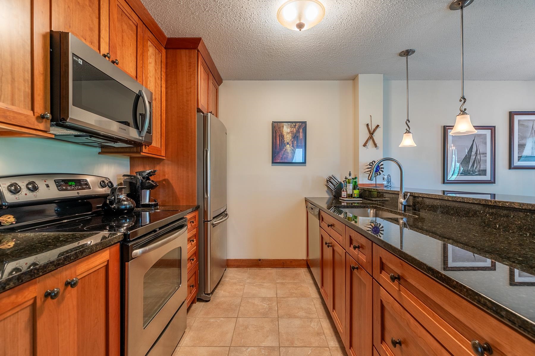 16 Ober Tal Drive Property Photo 12