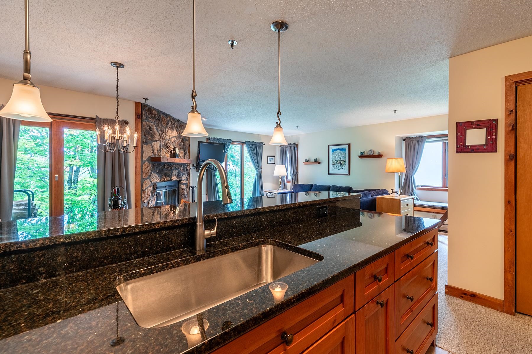 16 Ober Tal Drive Property Photo 13