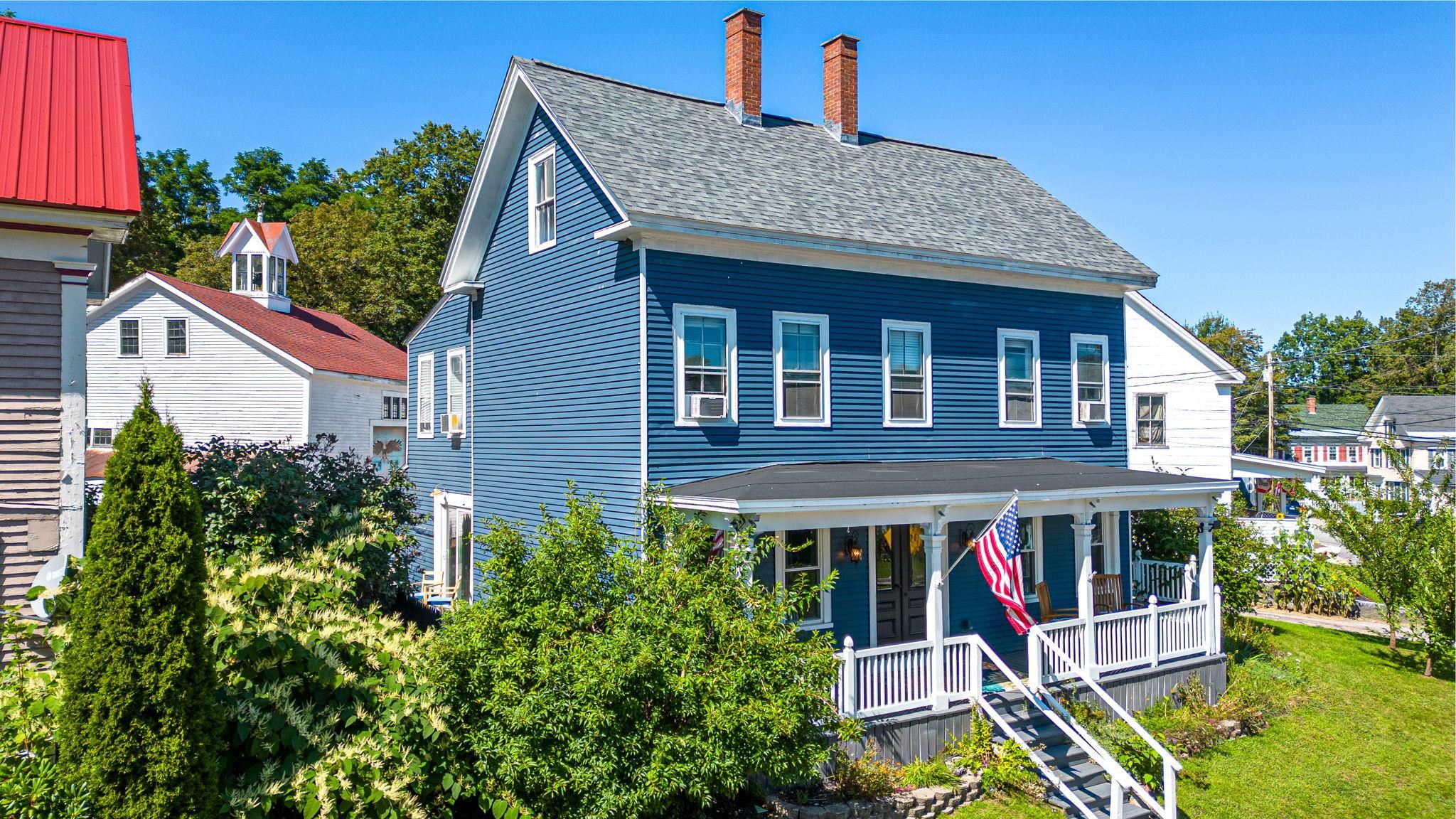1 Waukewan Street