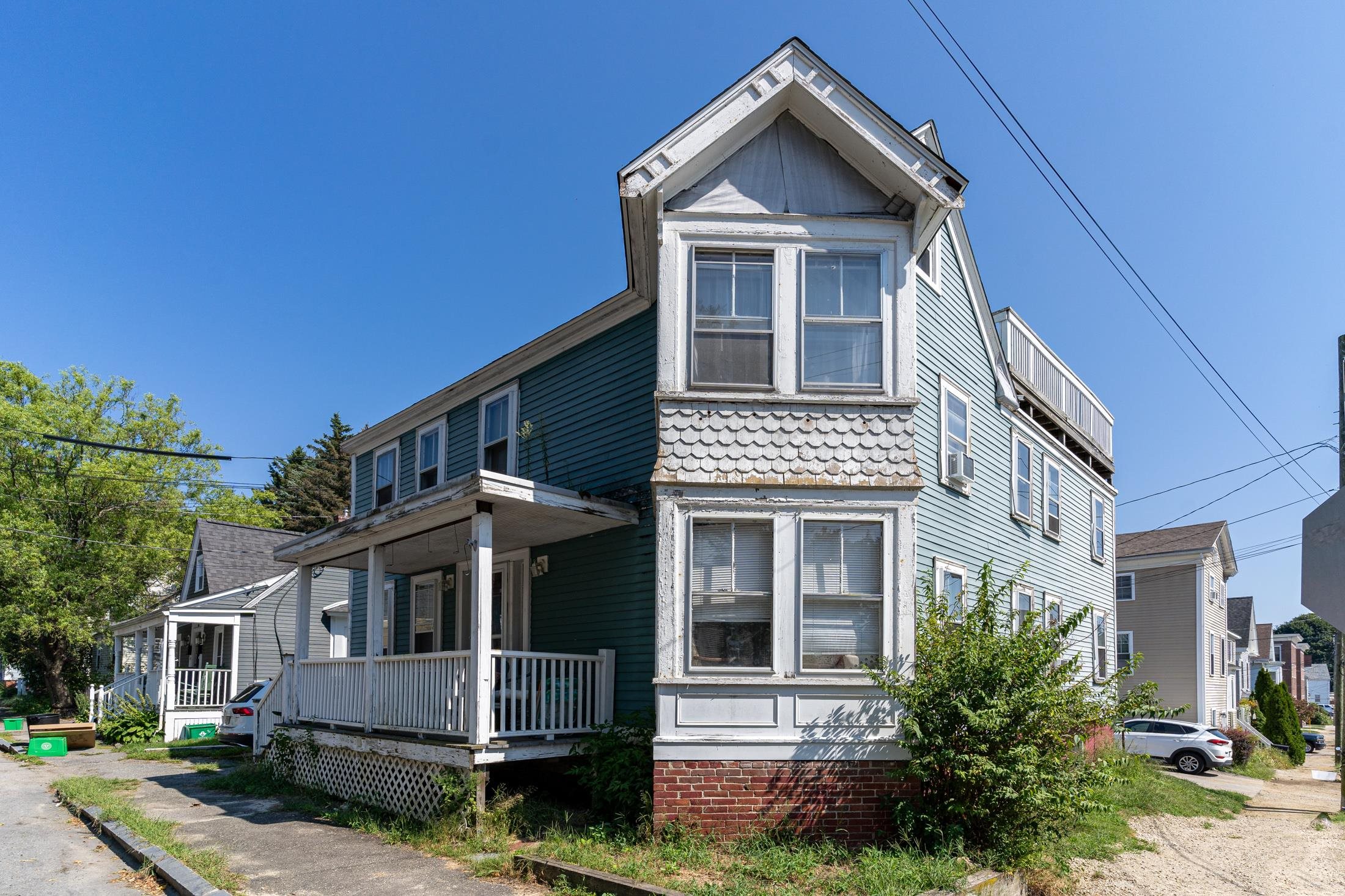 256 Austin Street Property Photo 1