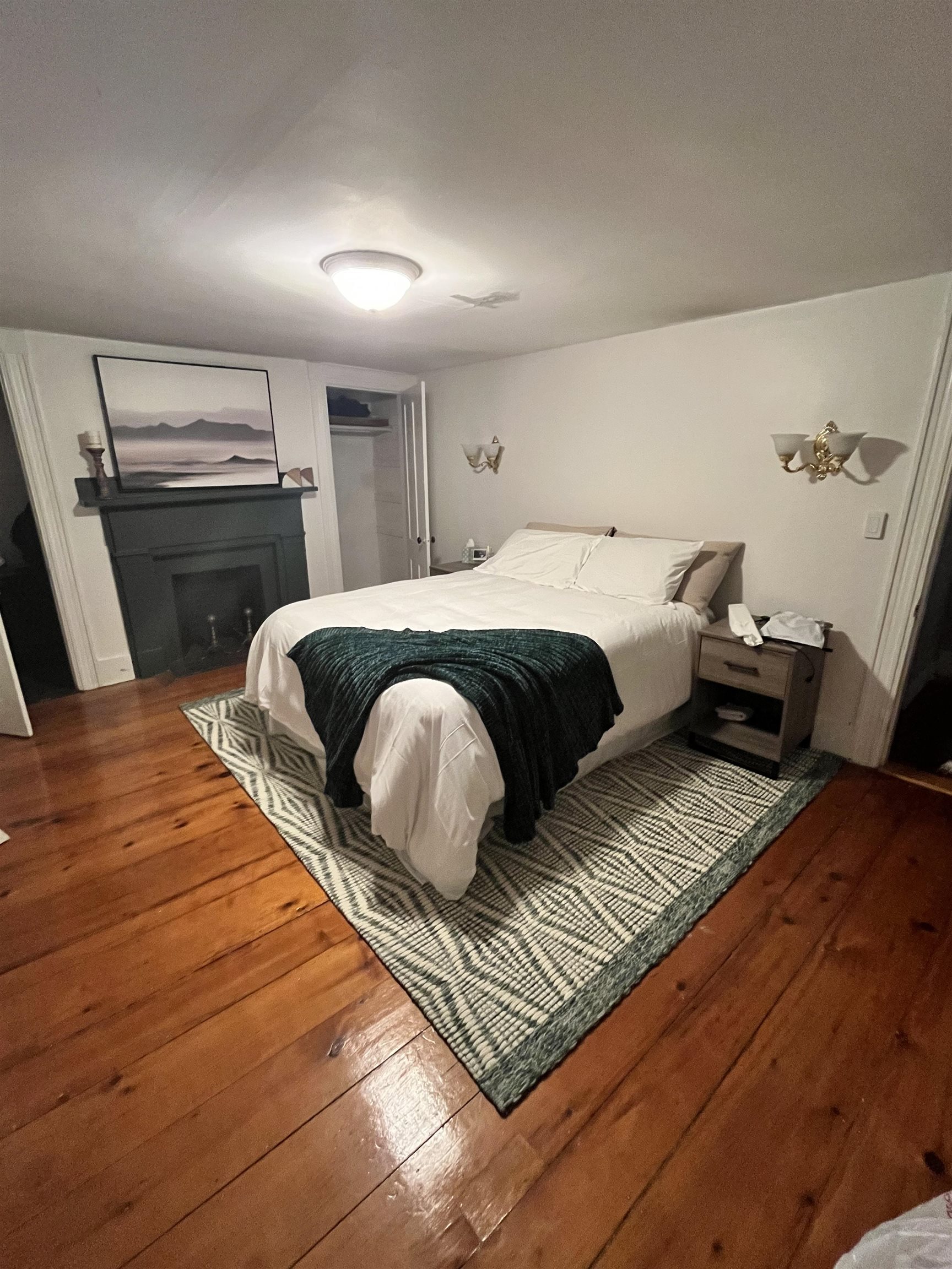 256 Austin Street Property Photo 6