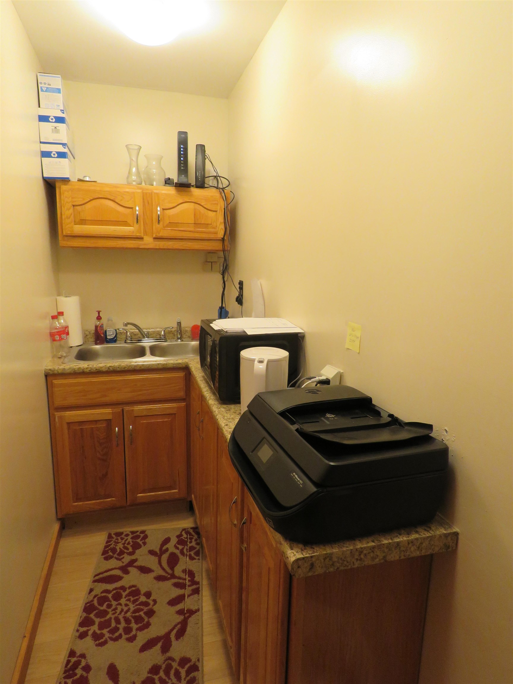 33 Oak Street Property Photo 6