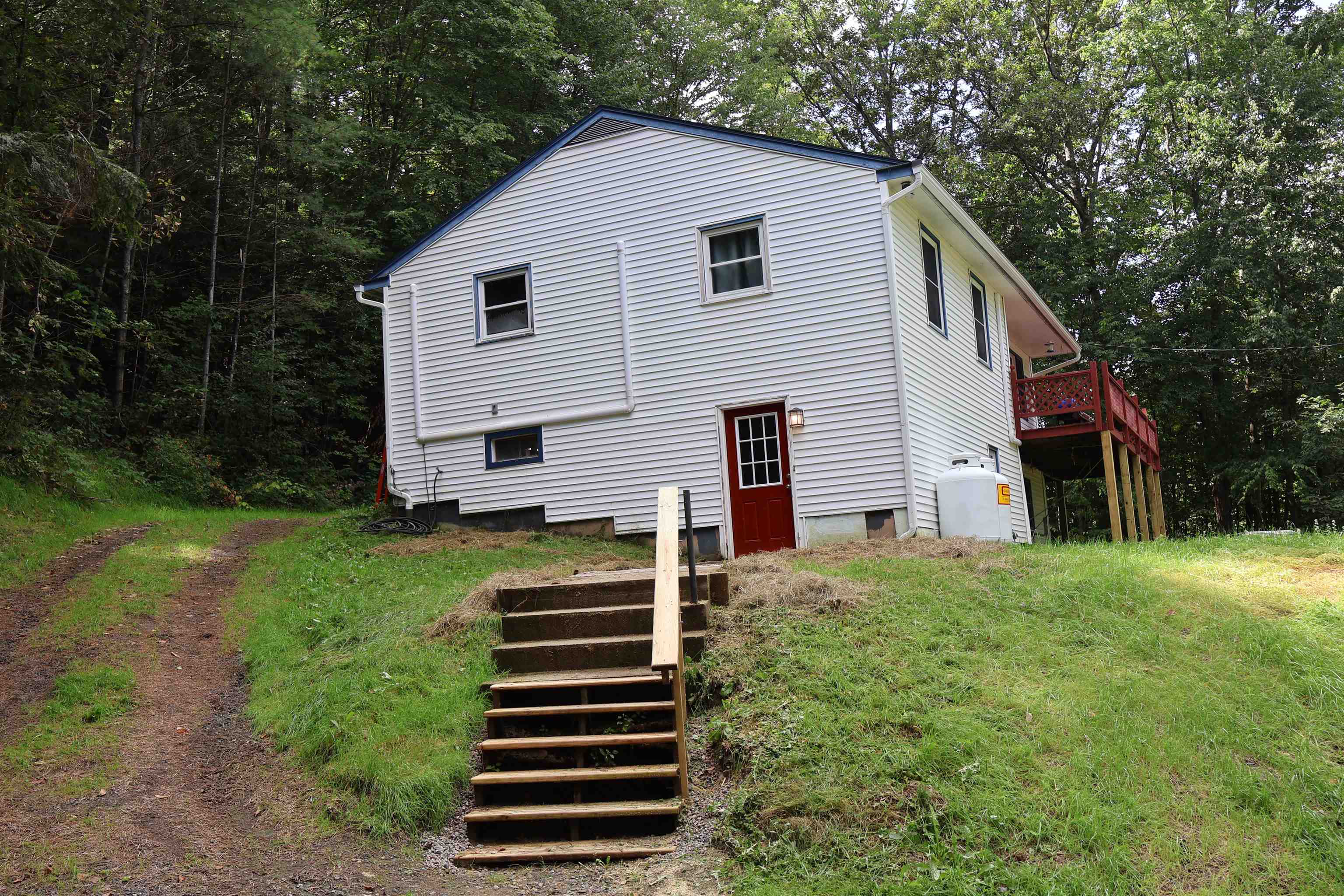 1432 Woodstock Road Property Photo 2
