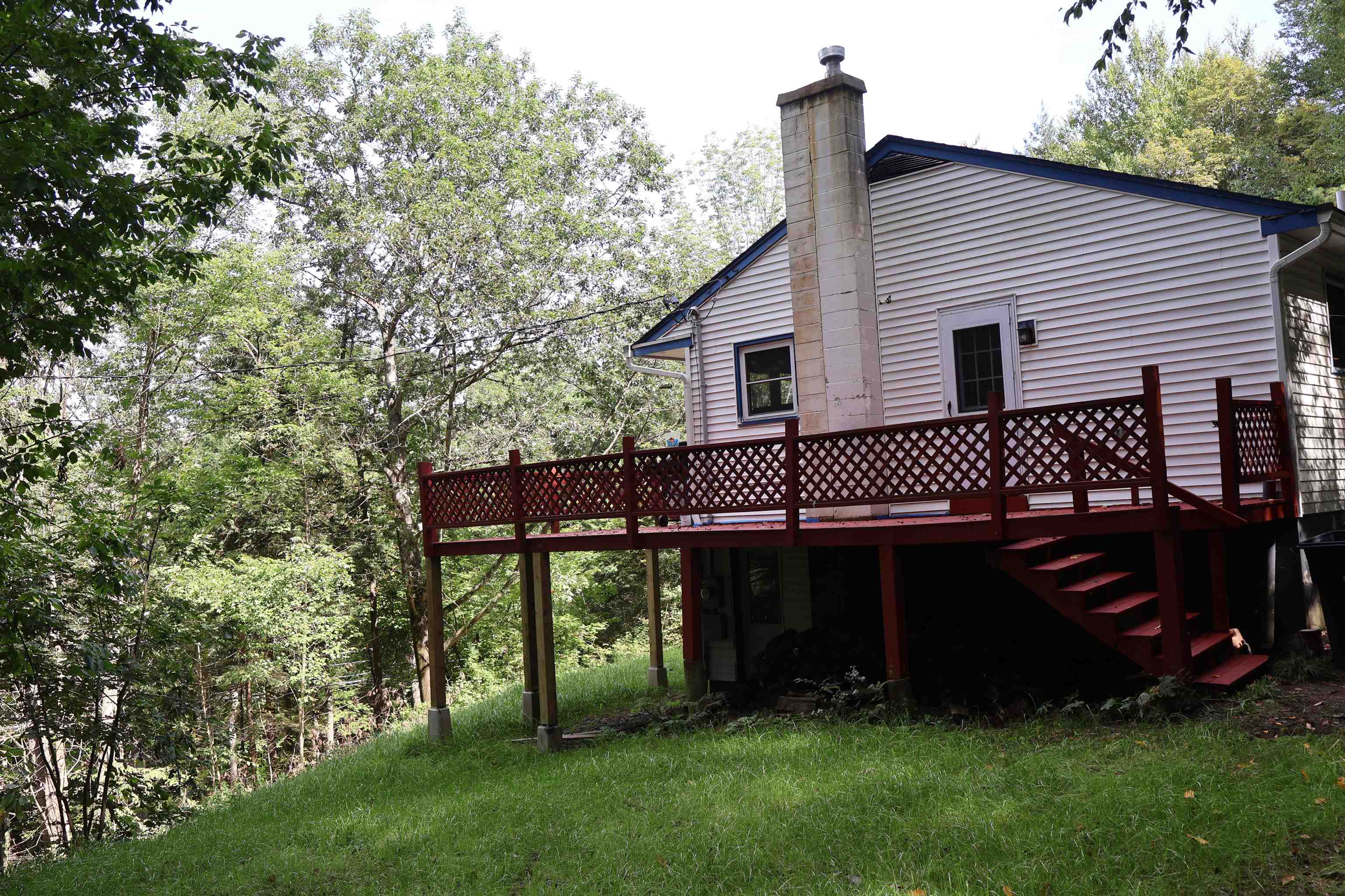 1432 Woodstock Road Property Photo 5